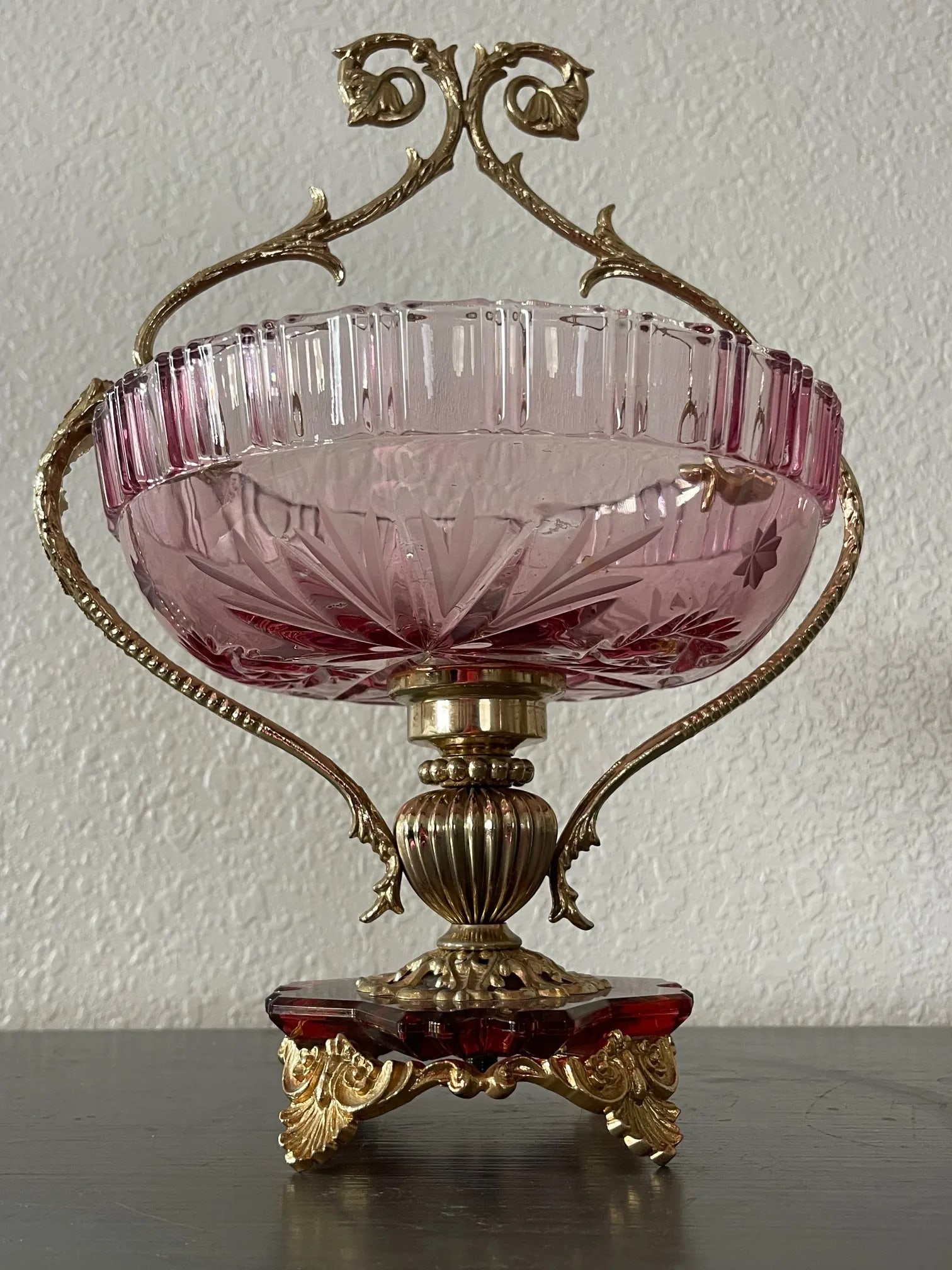 Italian Mid-Century Mauve Rose Cut Crystal and Brass Pedestal Compote Bowl - 3