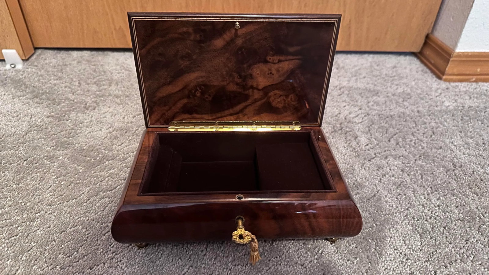 1980s Vintage Stilnovo Intarsi Sorrento Music Box - 6
