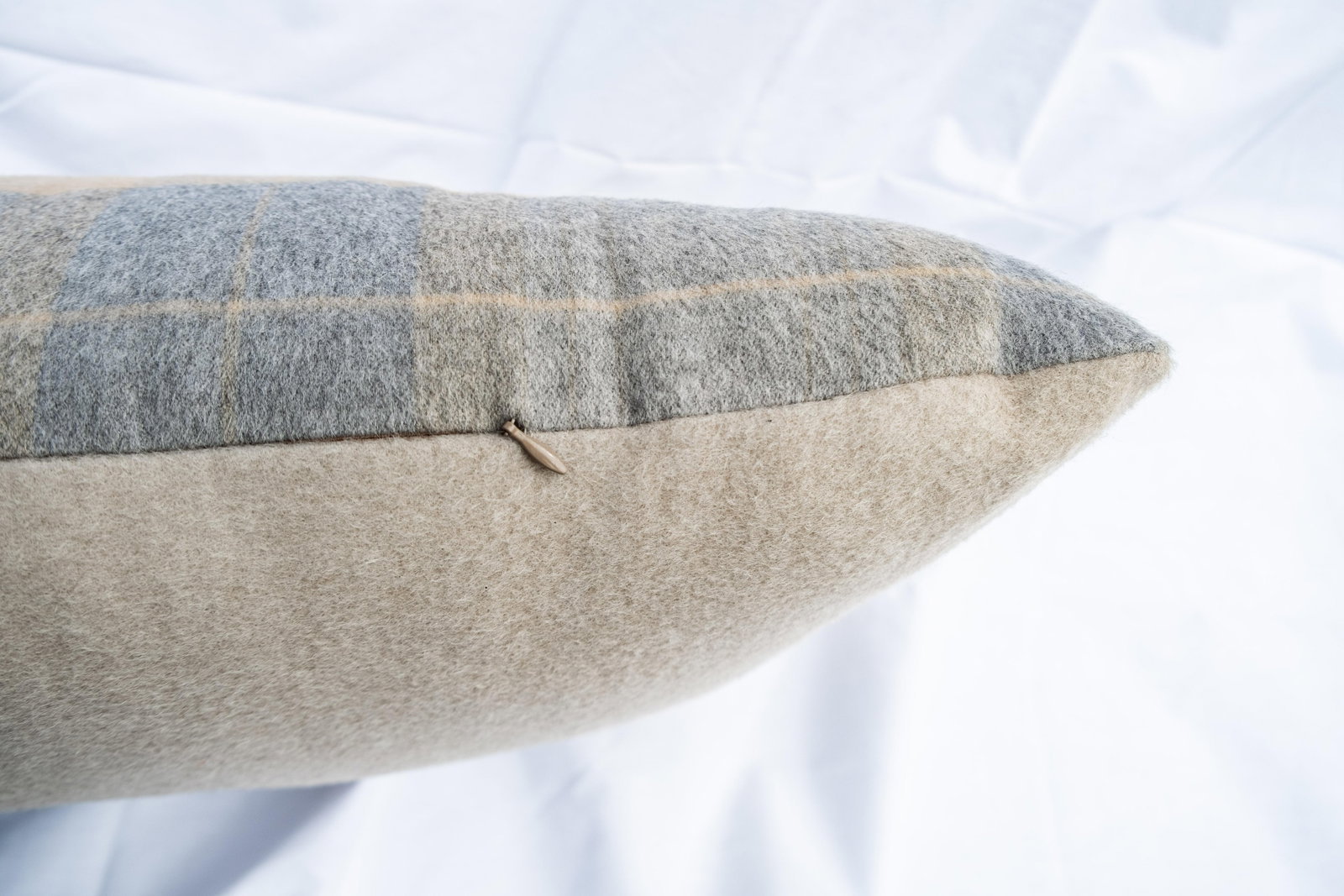 Sandra Jordan Prima Alpaca Single Lumbar Pillow - 3