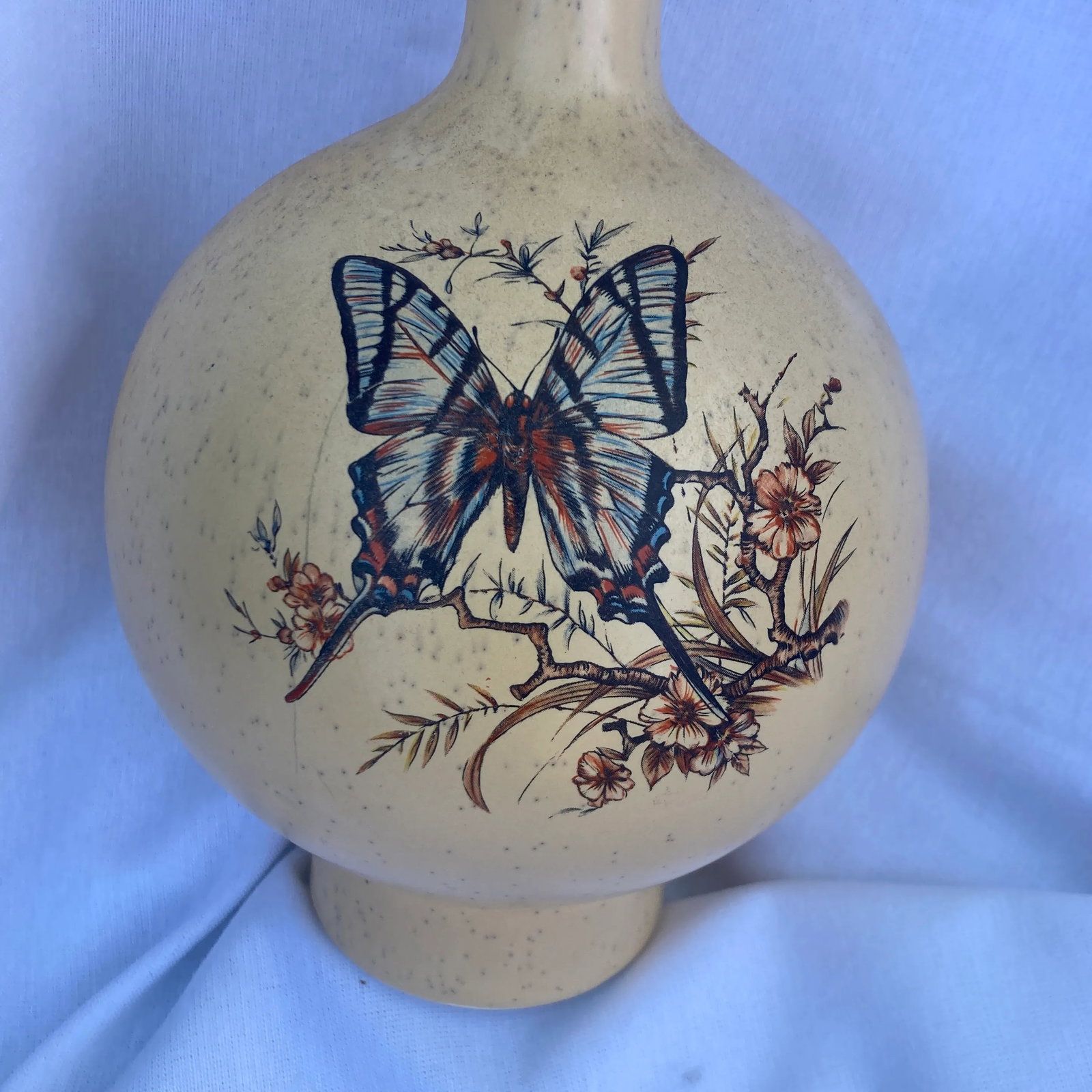 Vintage Treasure Craft Butterfly Decanter With Cups Set- 5 Pieces - 6