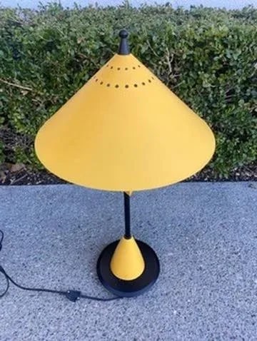 1980's Be-Yang Yellow Post Modern Memphis Milano Style Table Lamp - 4