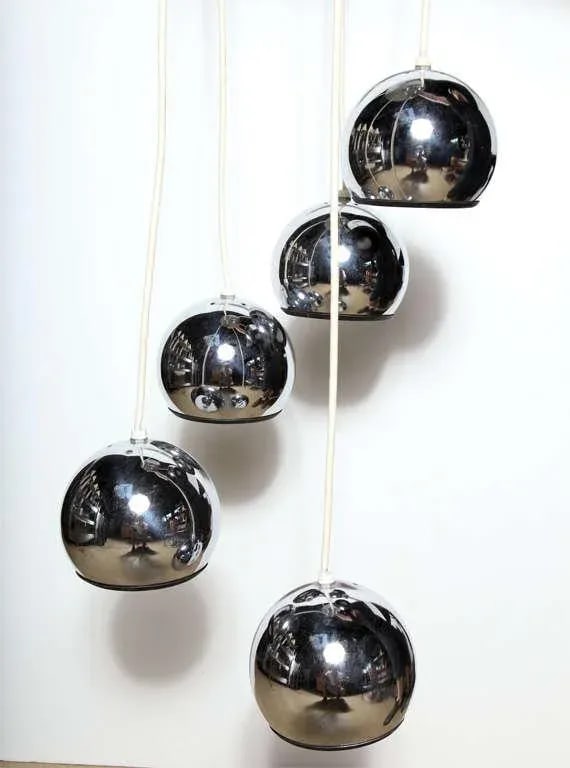1960s Goffredo Reggiani Five Tiered Chrome Globe Hanging Lamp - 2