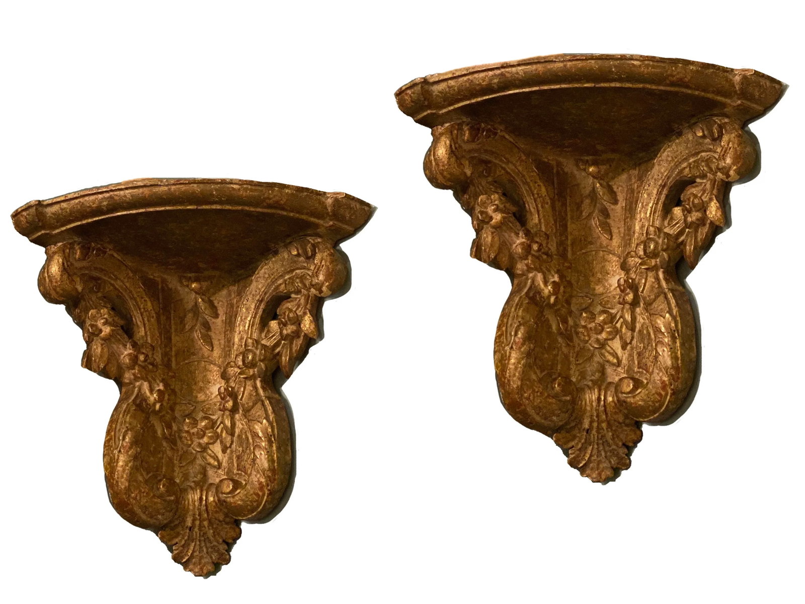 19th Century Vintage Gilt Corner Brackets- a Pair - 7