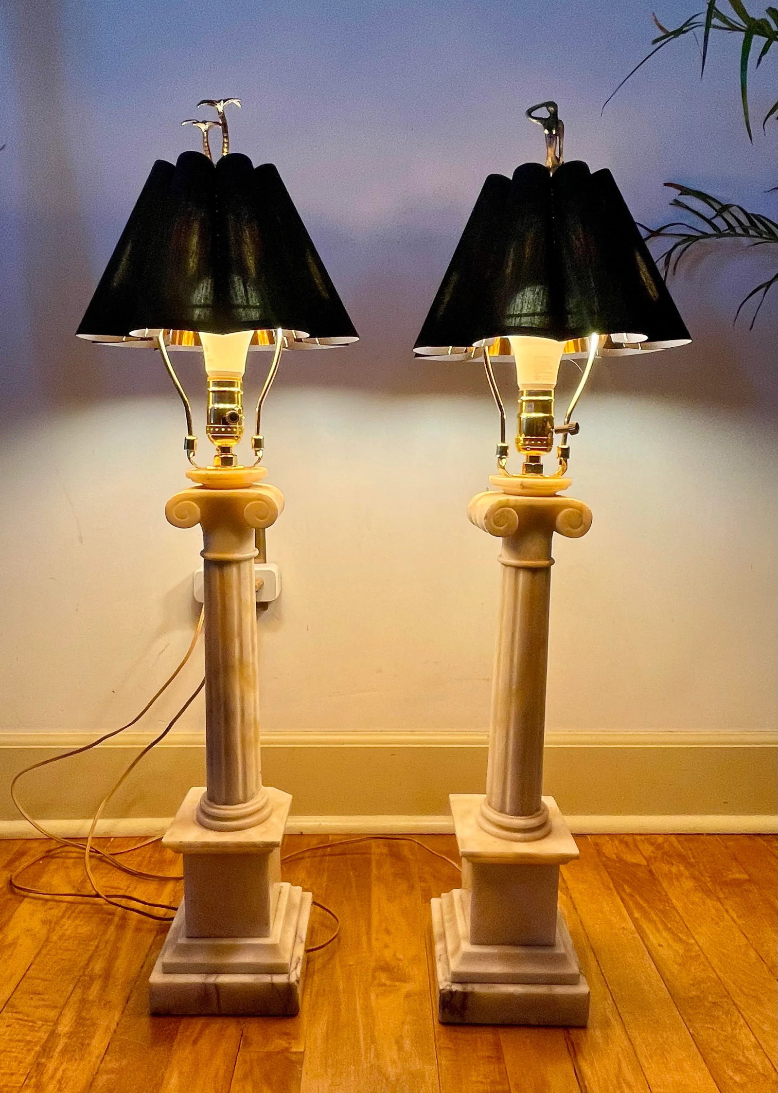 Early 20th Century Alabaster Column Lamp - a Pair - 2