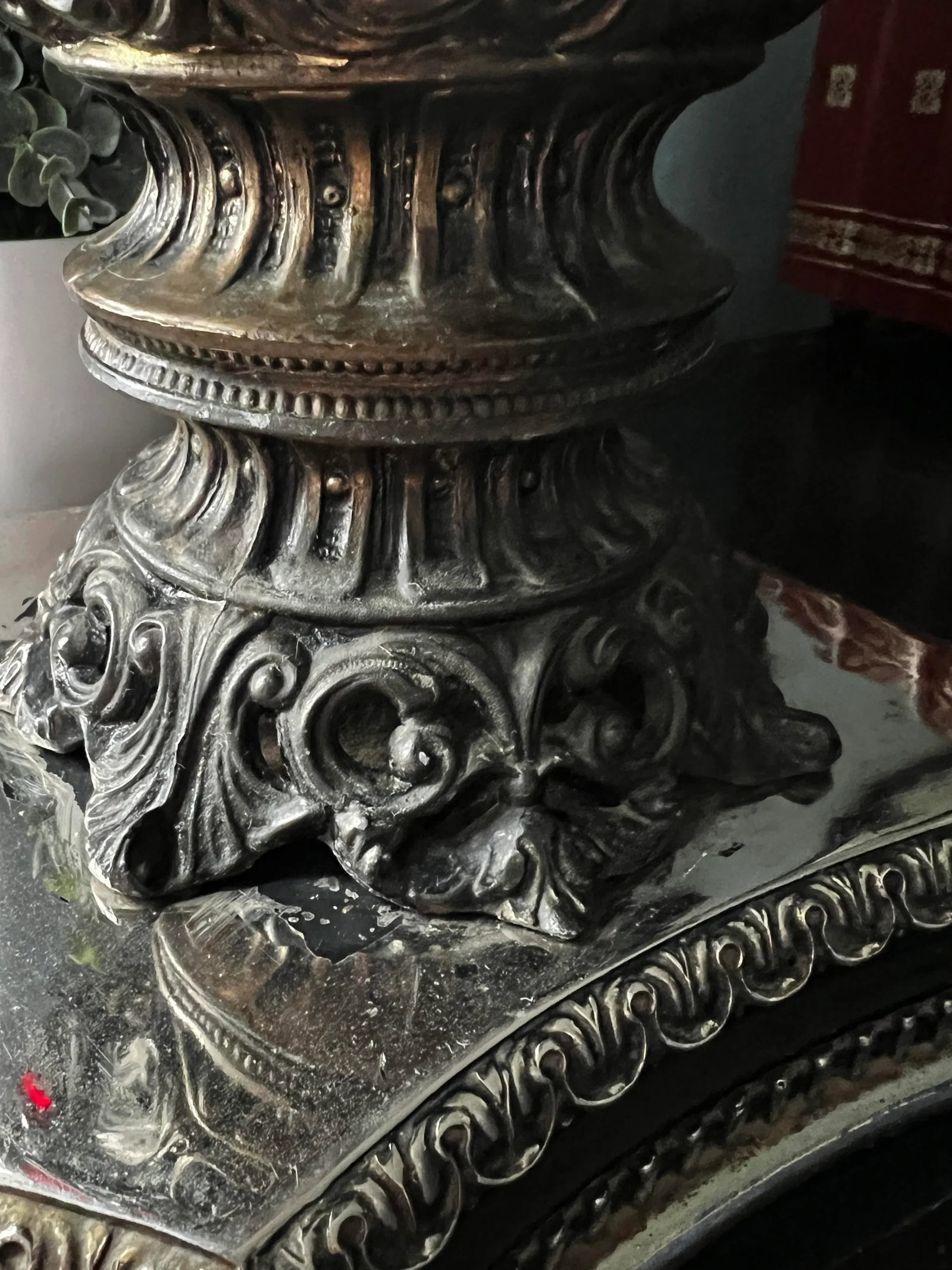 Mid 20th Century Falkenstein Victorian Gothic Revival Red and Black Table Lamp - 10