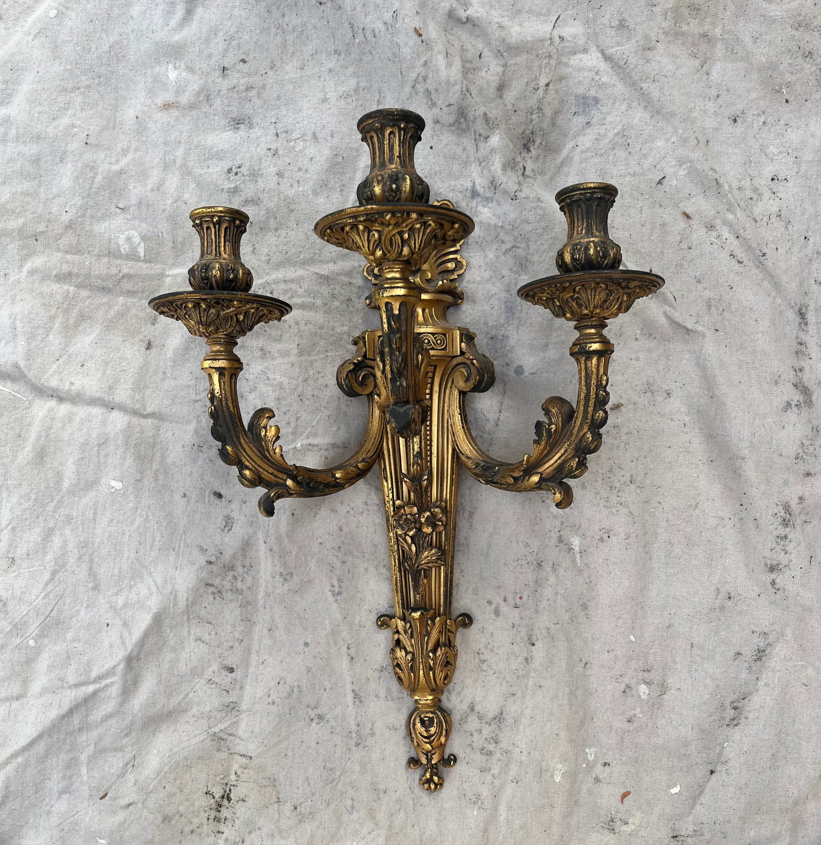 Pair of Early 20th Century French Bronze 3-Arm Sconces - 2