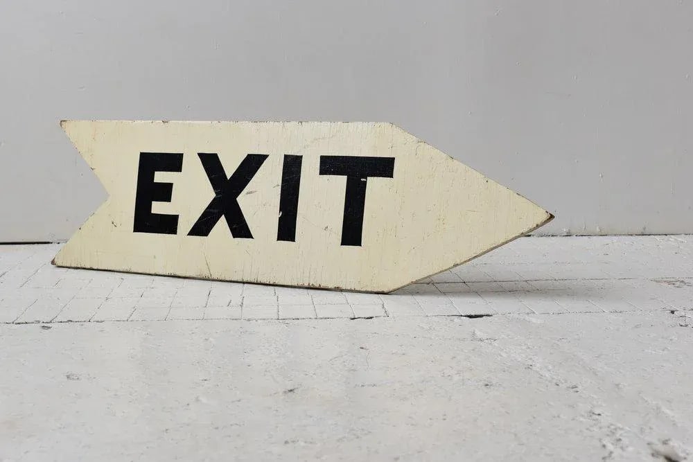 Vintage Directional Painted Plywood Exit Sign, Circa 1950s - 4