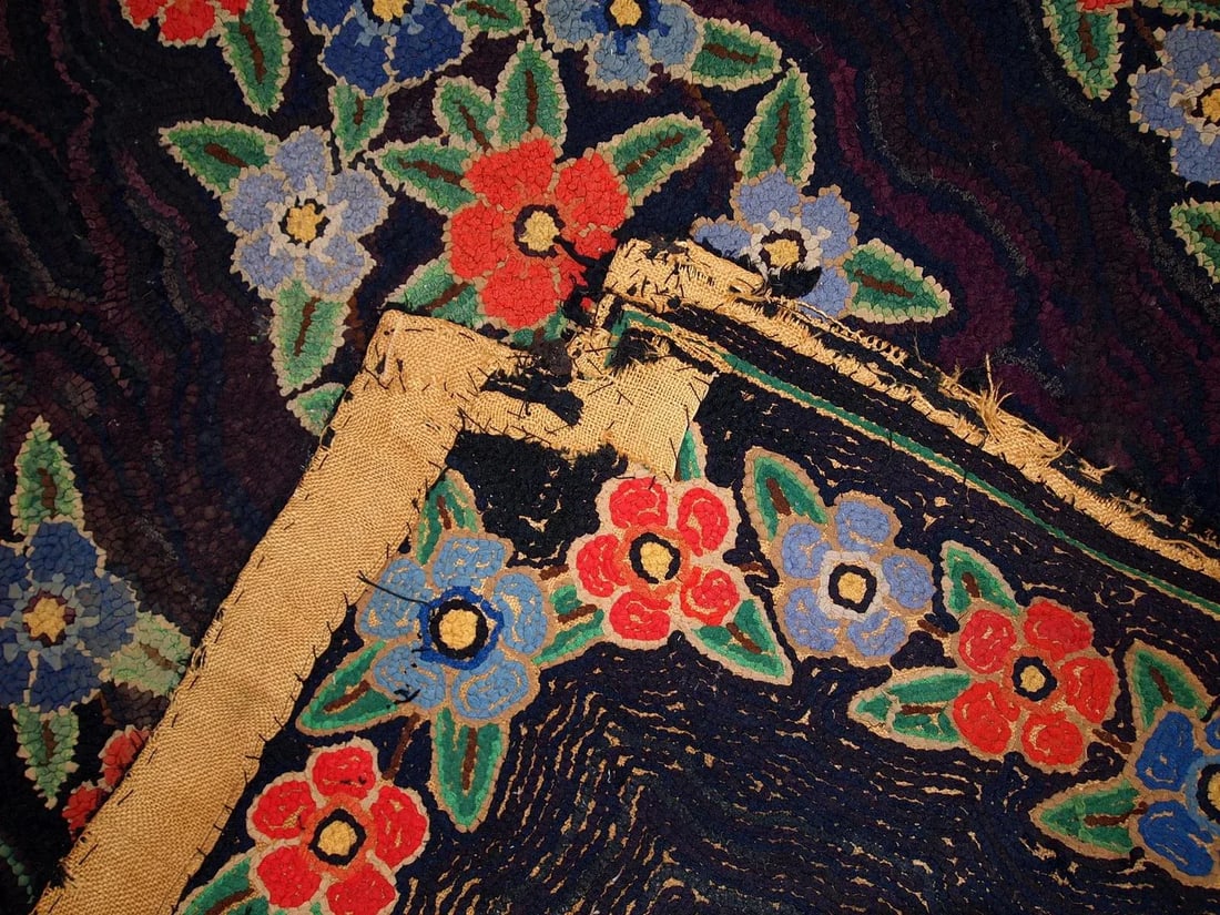 1920s Handmade Antique American Hooked Rug 3.4' X 5.4' - 9