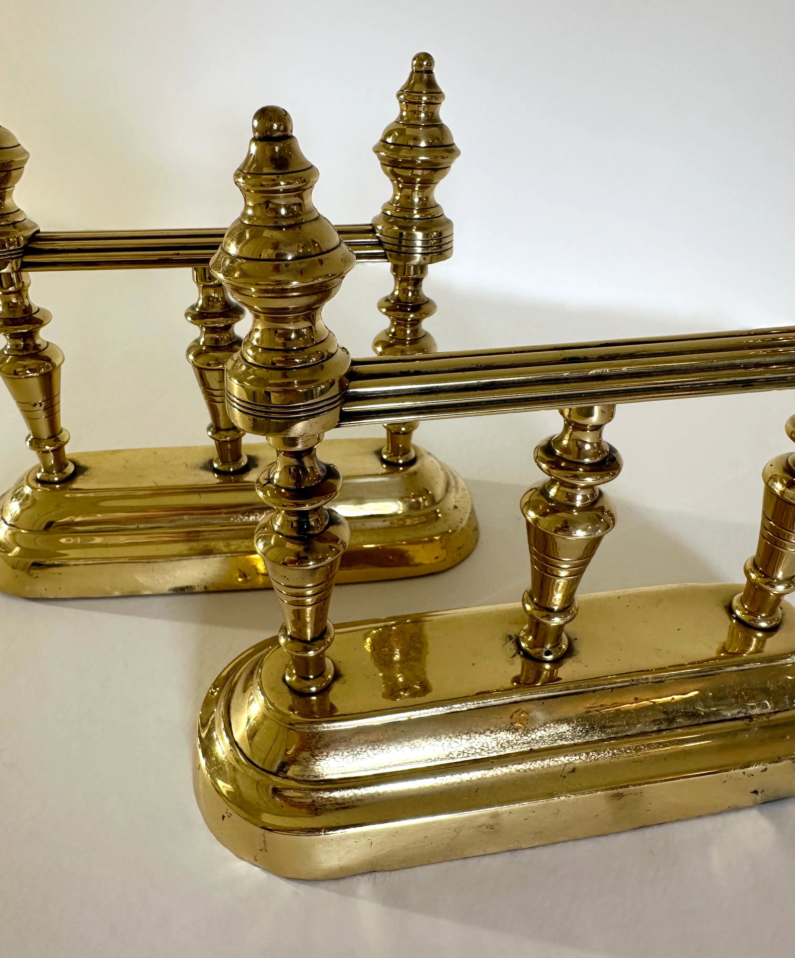 Pair of Victorian British Decorative Turned Brass Fire Dogs - 7