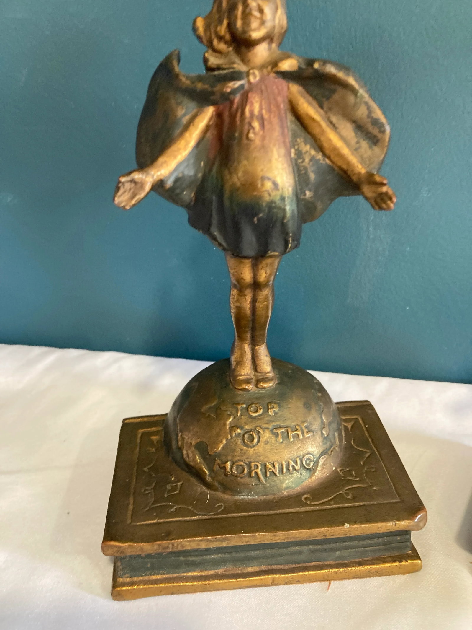1920s Pompeian Bronze Bookends by Laura Archibald "Top of the World" - 2 Pieces - 2