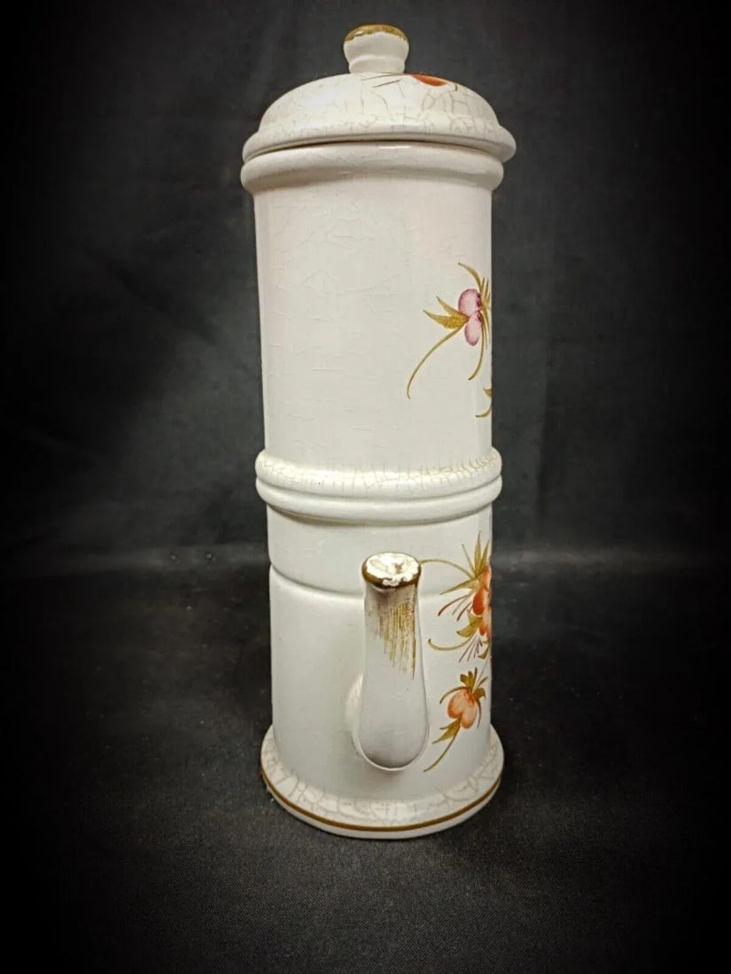 Antique 20th Century Venetian-Style Decorative Ceramic Tea Pot - 2