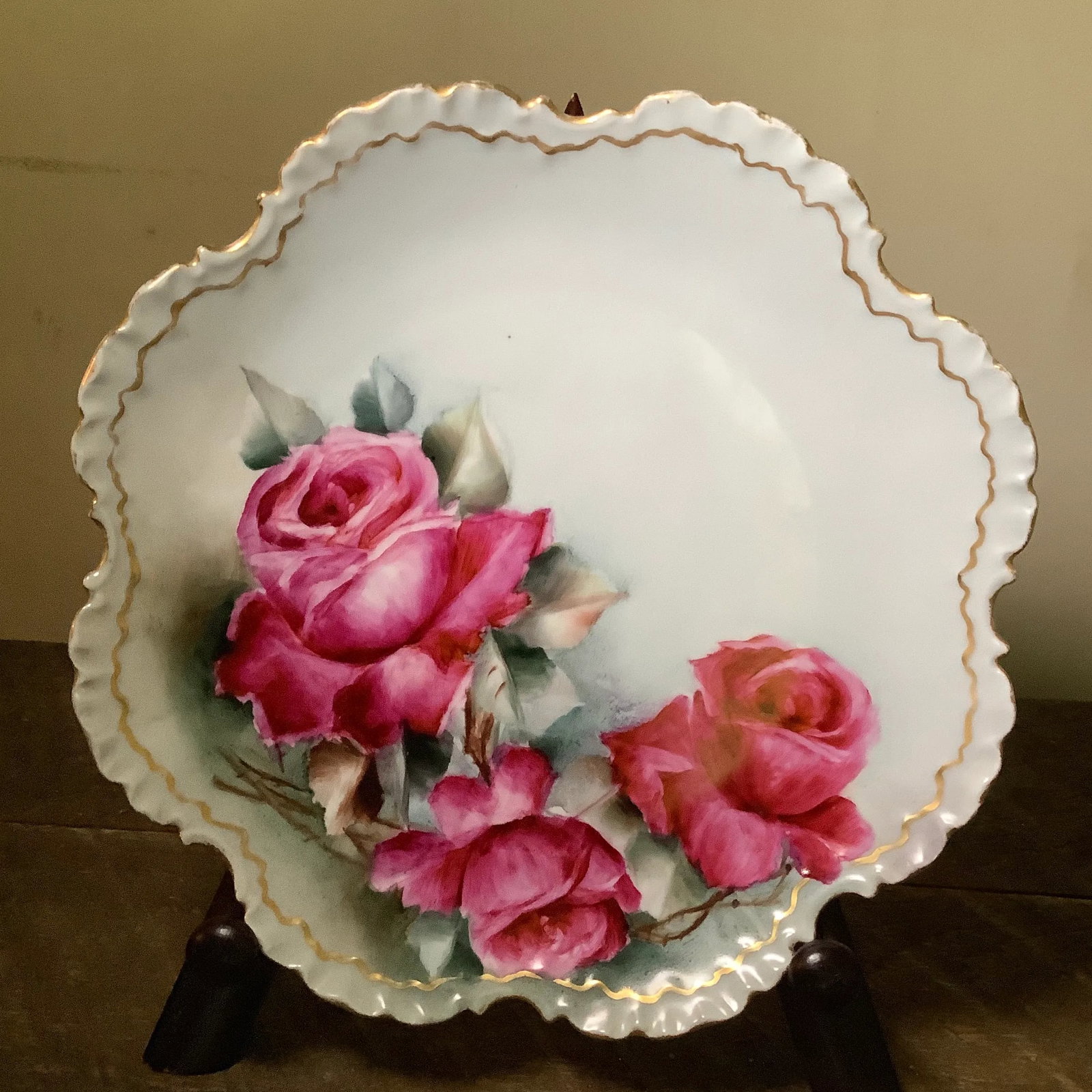 Bavarian Hand Painted Cabinet Plate Charger - Wall Art Featuring Cabbage Roses - 4