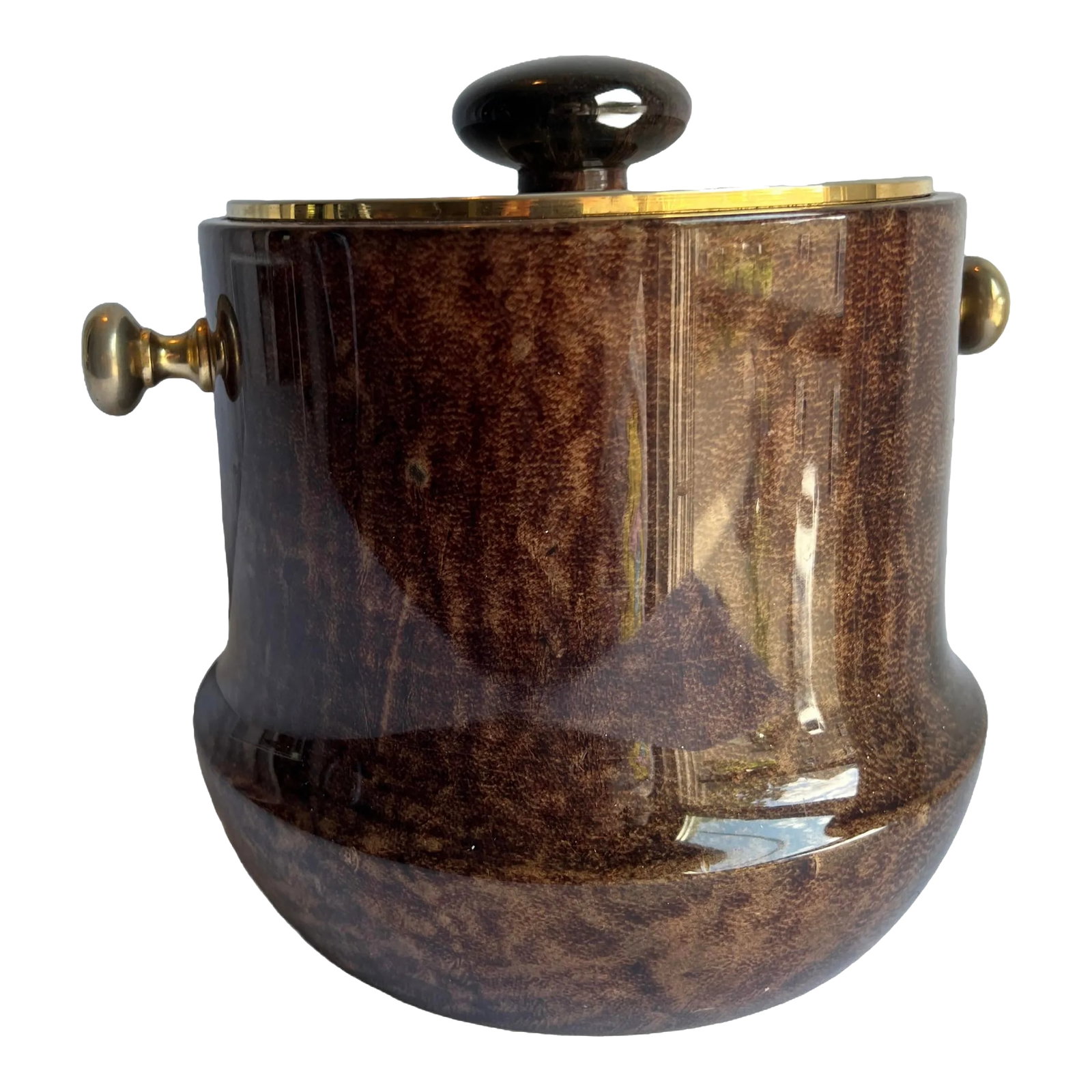 1960s Aldo Tura Lacquered Goat Skin and Brass Ice Bucket: Mid-century ice bucket made in Italy by esteemed Italian artist and designer Aldo Turo. It's constructed of lacquered goat skin over a mahogany wooden base with a brass lid and handles. It features a