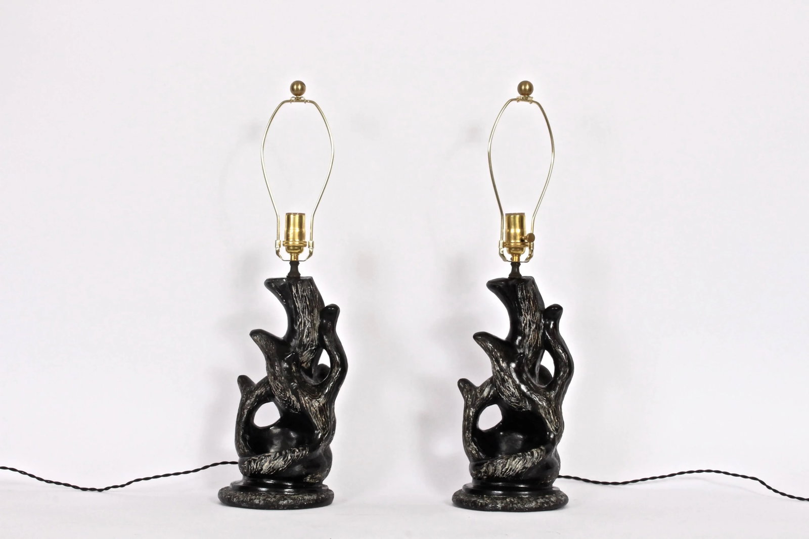 1950 P. Sanfilippo California Modern Black & White Chalkware Table Lamps - a Pair - 2