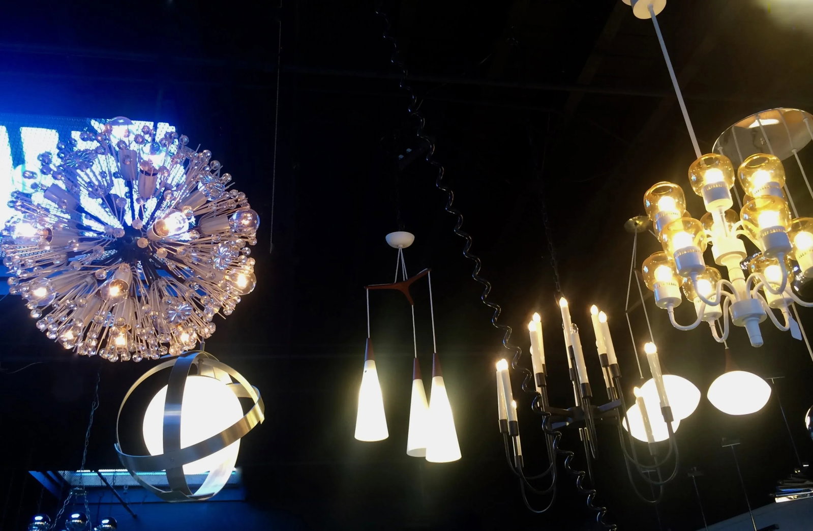 1960s Hans Agne Jakobsson Two Tier Hurricane Pendant With 12 Amber Glass Shades - 7