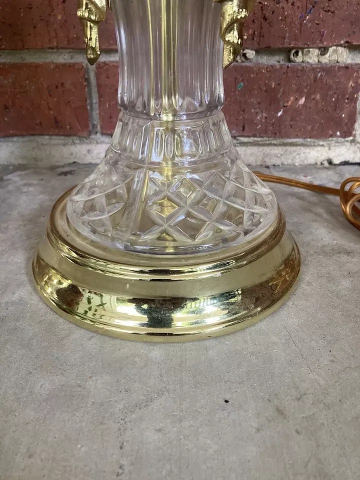 1990s Pair of Gold Tone Hollywood Regency Metal & Cut Glass Large Table Lamps - 8