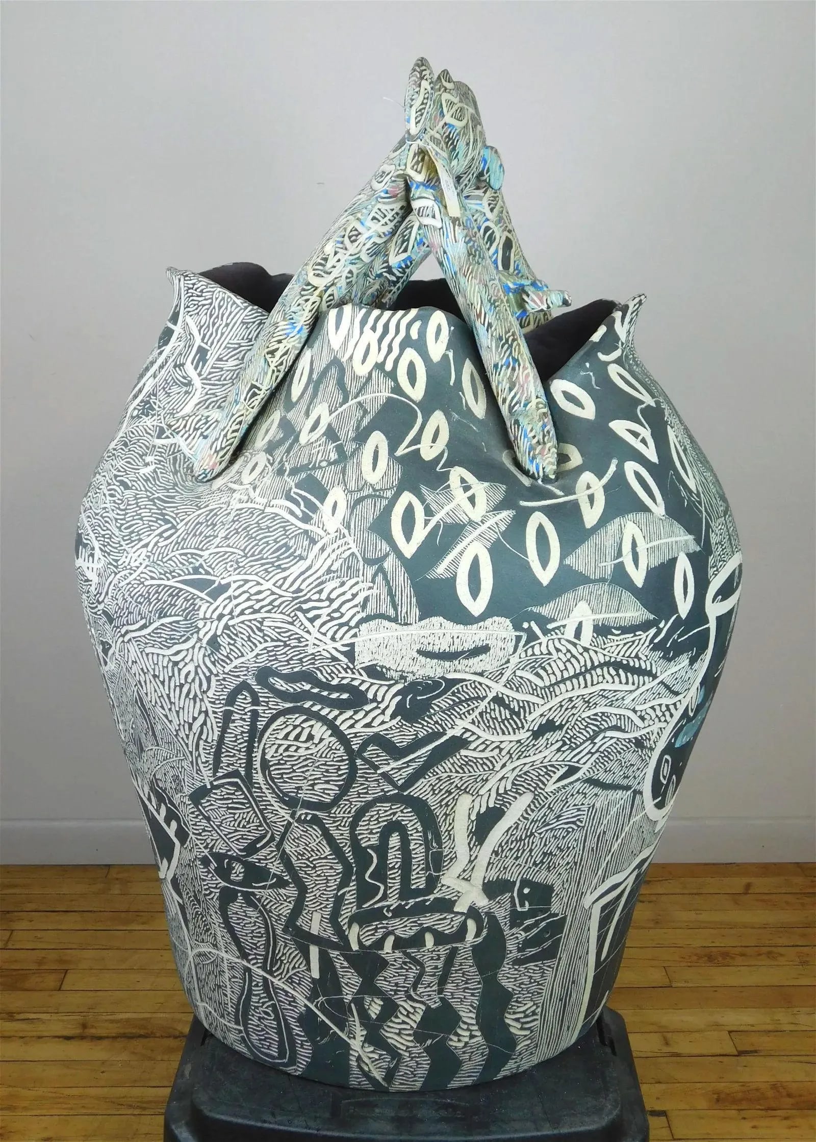 Massive Mid-Century Modern Sgraffito Ceramic Floor Vase - 3