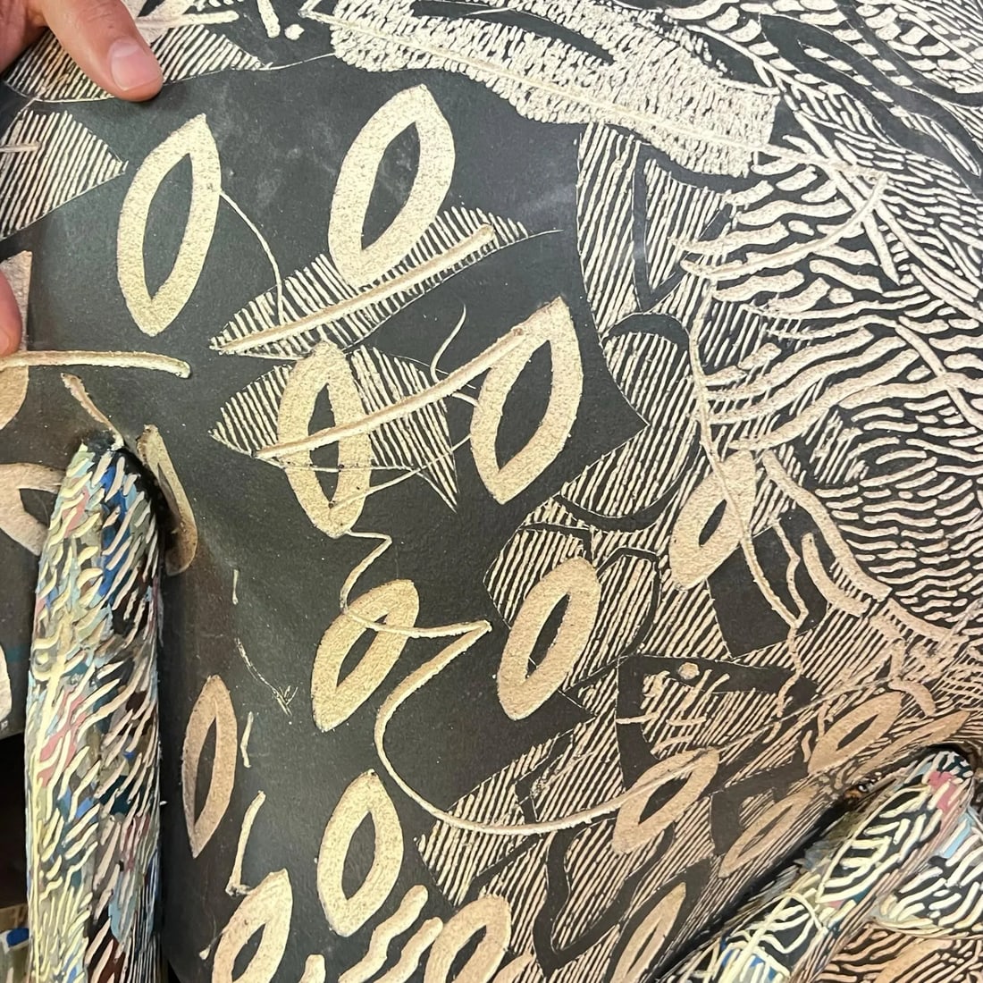 Massive Mid-Century Modern Sgraffito Ceramic Floor Vase - 8