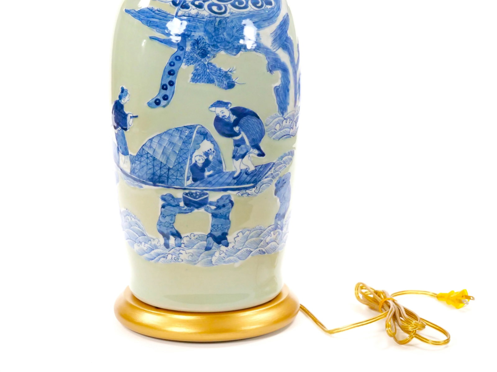 20th Century Tall Chinese Export Chinoiserie Table Lamp / Hand-Painted Details - 7