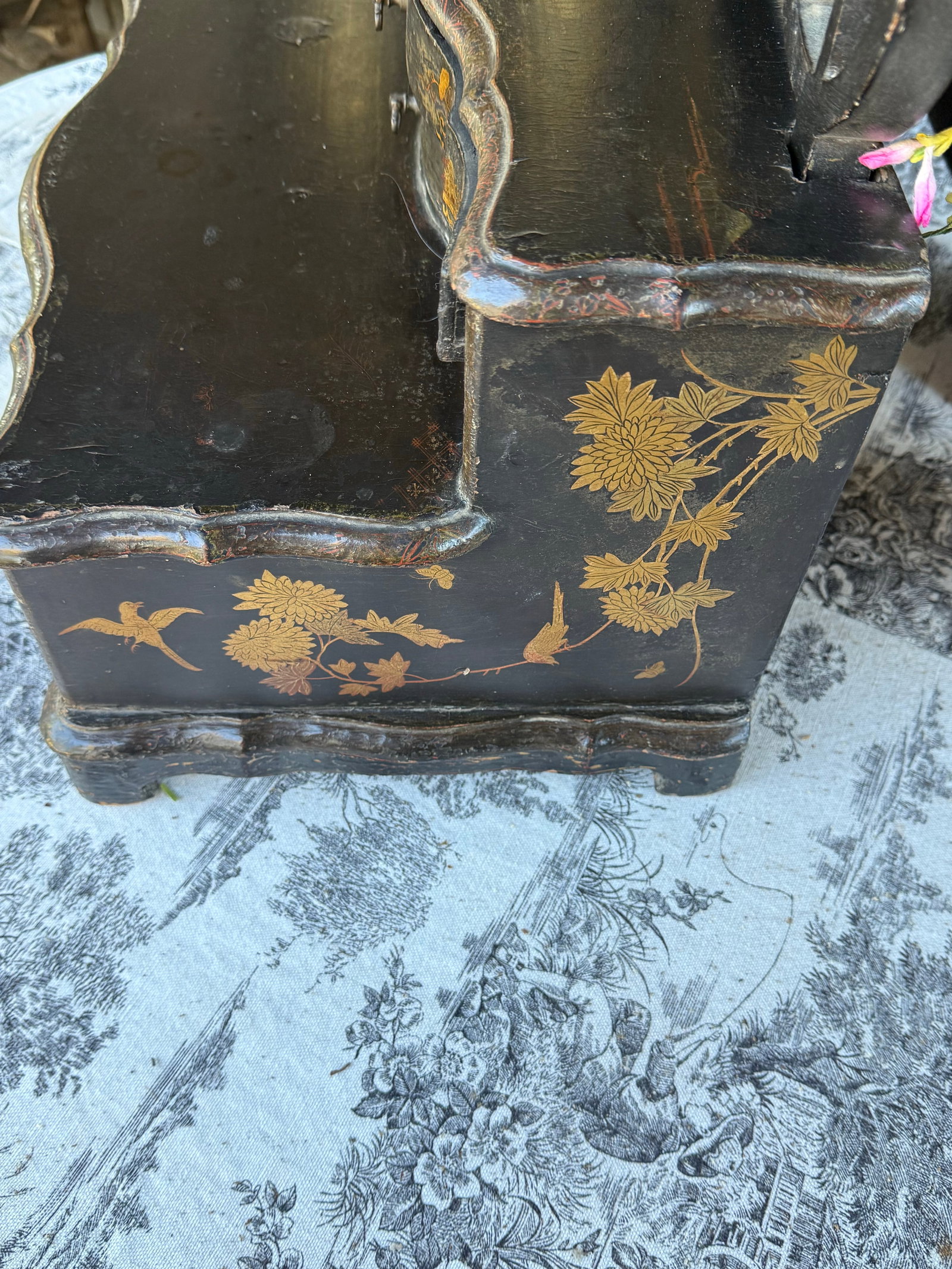 19th Century, Black Lacquer Toilet Swing Mirror, With Chinese Motif Painting - 7