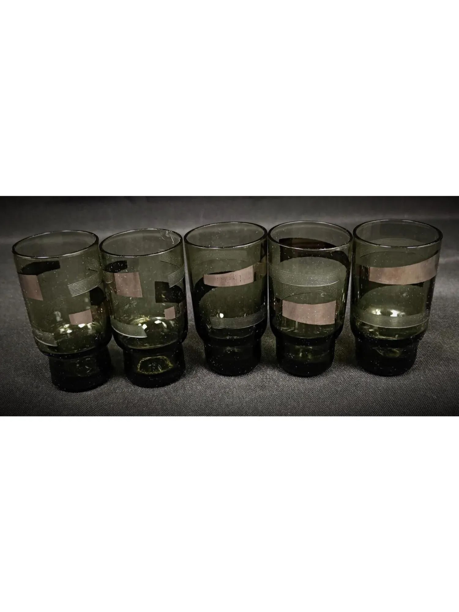 Mid 20th Century Vintage Green Crystal Liqueur Glasses- Set of 5 - 4