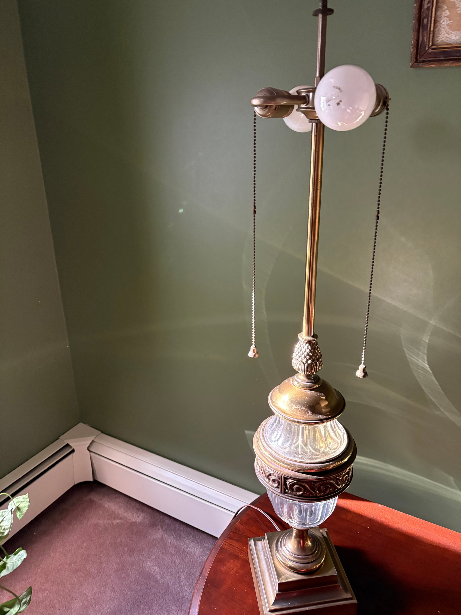 Pair of 1940s Stiffel Hollywood Regency Brass & Glass Table Lamps - 3