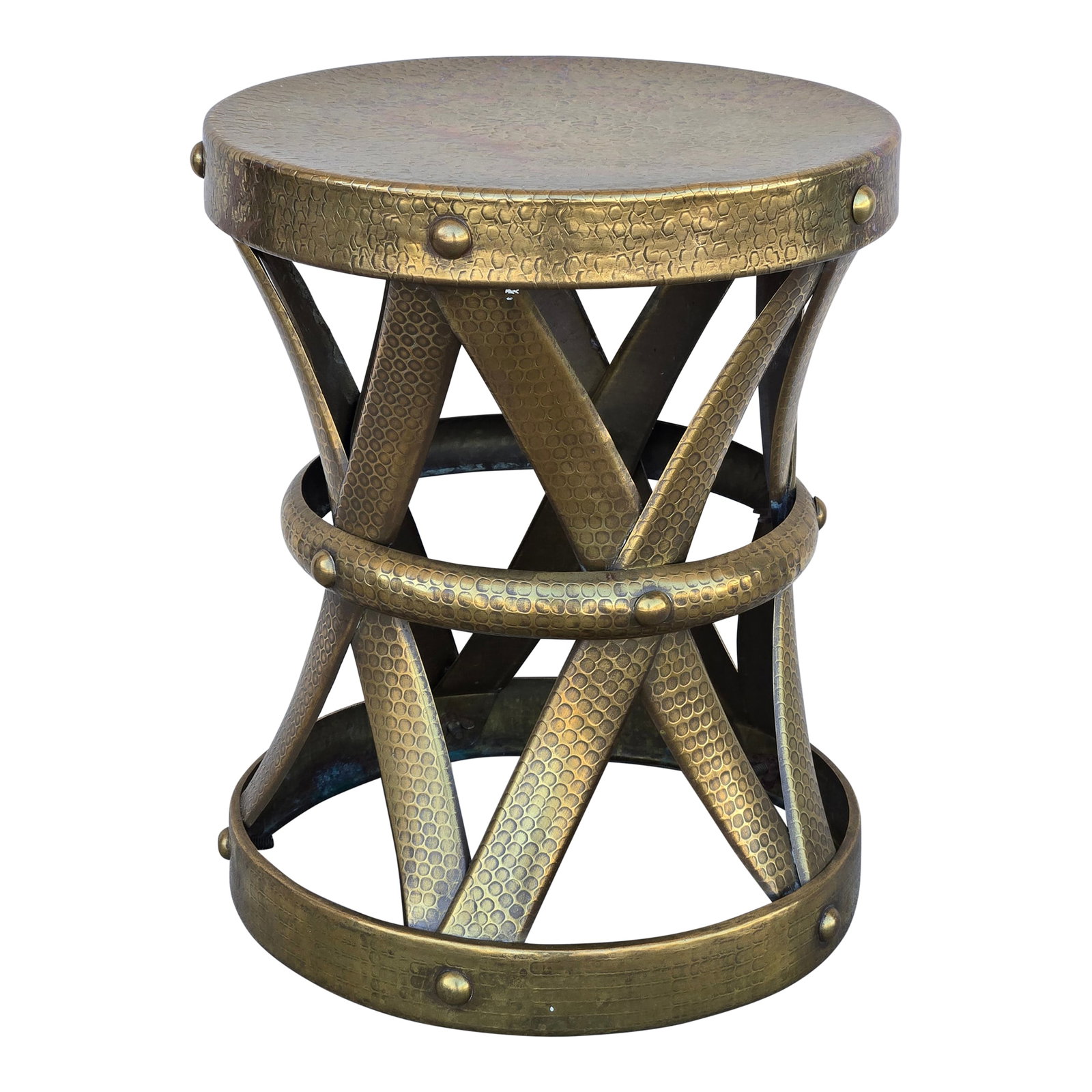 1960s Mid-Century Hammered Brass Drum Stool: Hammered brass straps have been crossed and riveted into matching rings and top to form this drum style stool or small table, sturdy enough for outdoor living yet stylish enough for indoor. Mid-centur