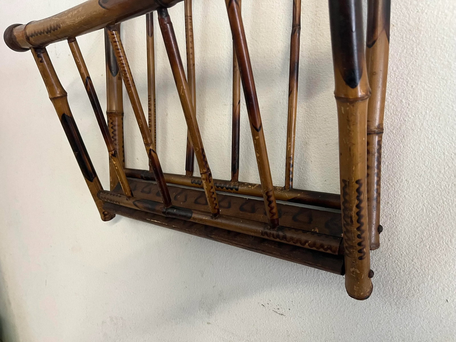 Antique Victorian Brighton Bamboo Hanging Magazine Holder - 4