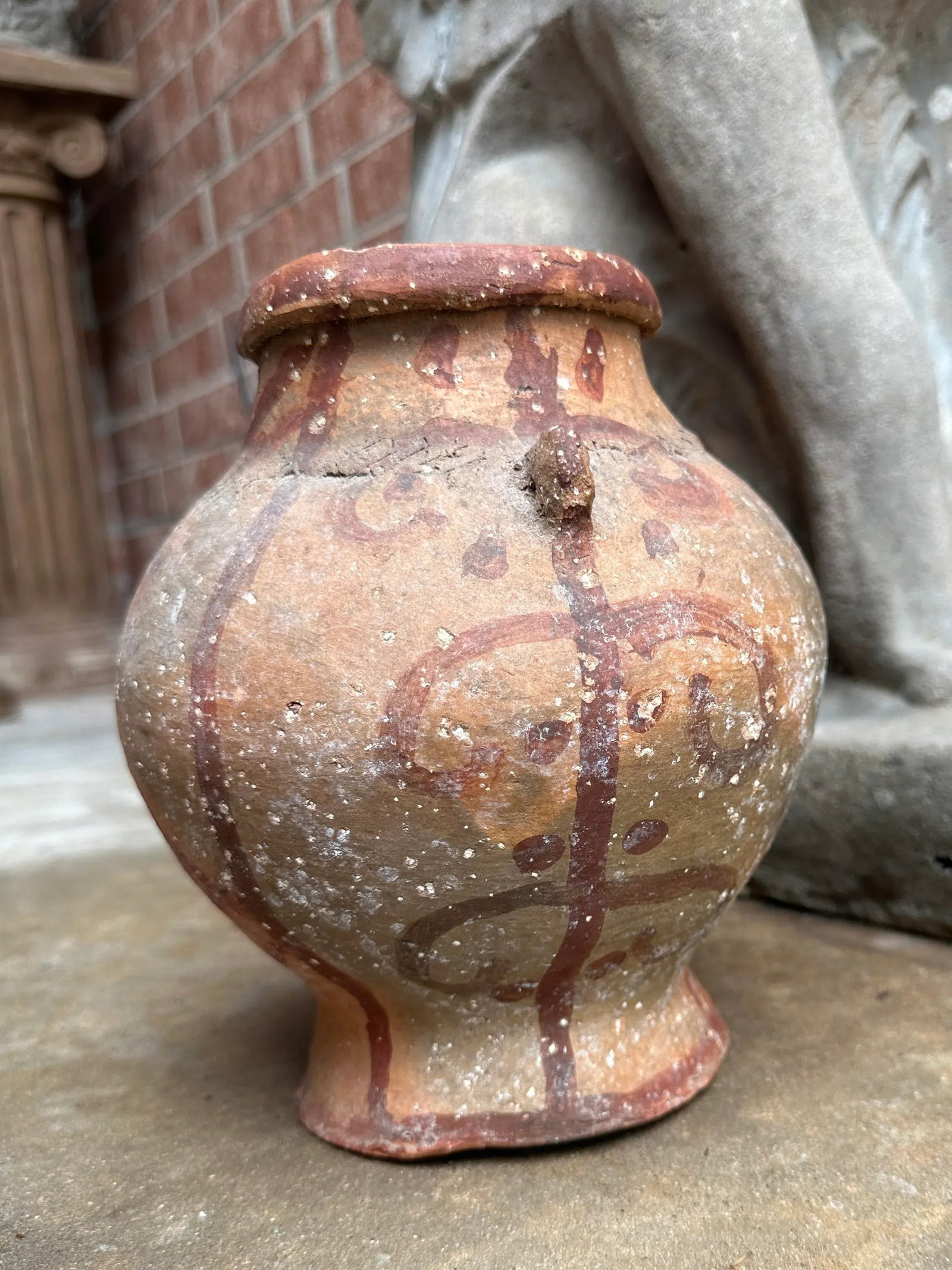 Primitive Ancient Pre-Colombian Unidentified Pottery Vase - 5