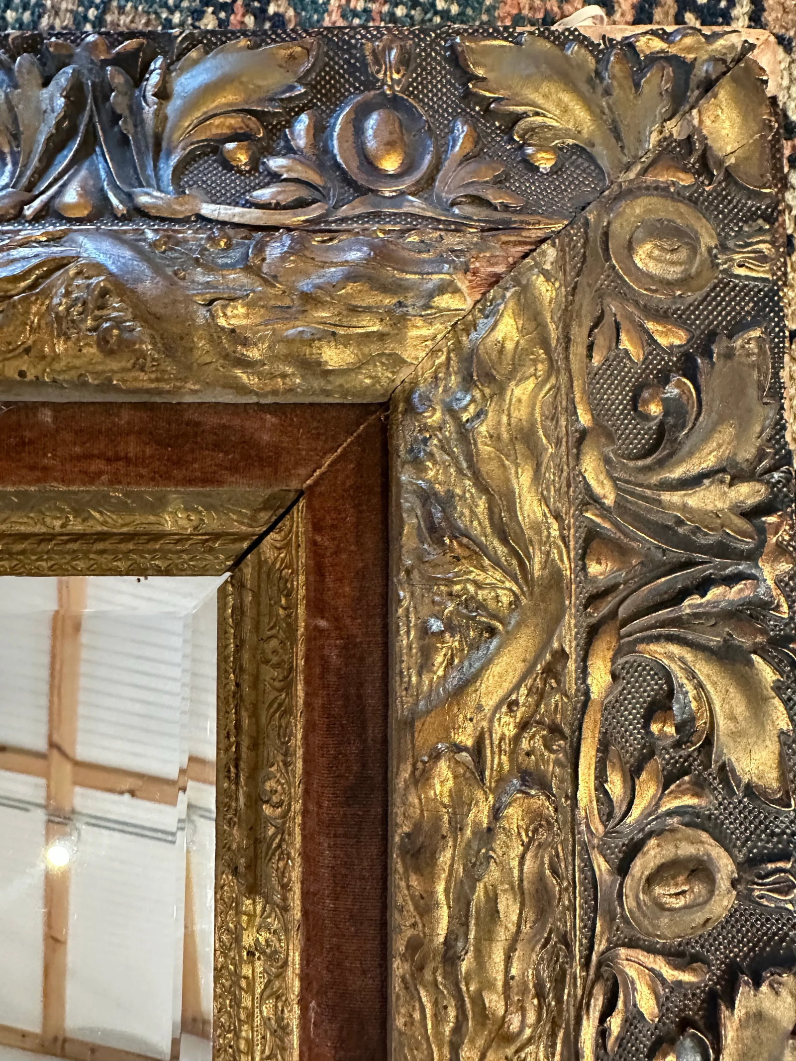 Late 20th Century Gilt Frame Mirror With Brown Silk Velvet Insert - 4