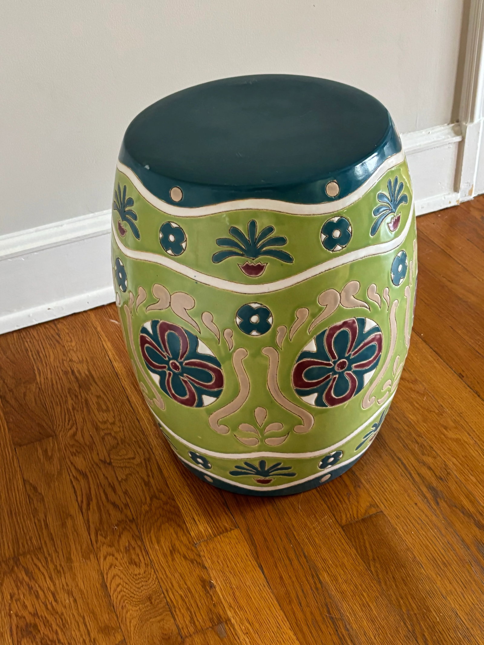 1970s Vintage Boho Chic Hand Painted Ceramic Garden Seat - 4