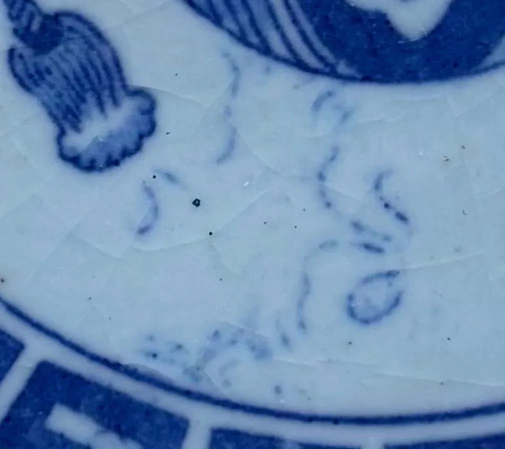 Antique Japanese Imari Ware Porcelain Blue and White Hand Painted Charger Platter, Meiji Period (186 - 10