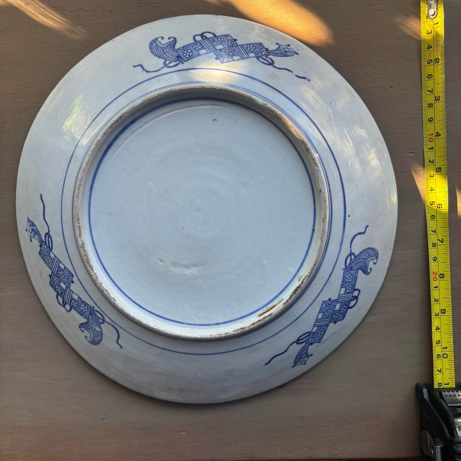 Antique Japanese Imari Ware Porcelain Blue and White Hand Painted Charger Platter, Meiji Period (186 - 4