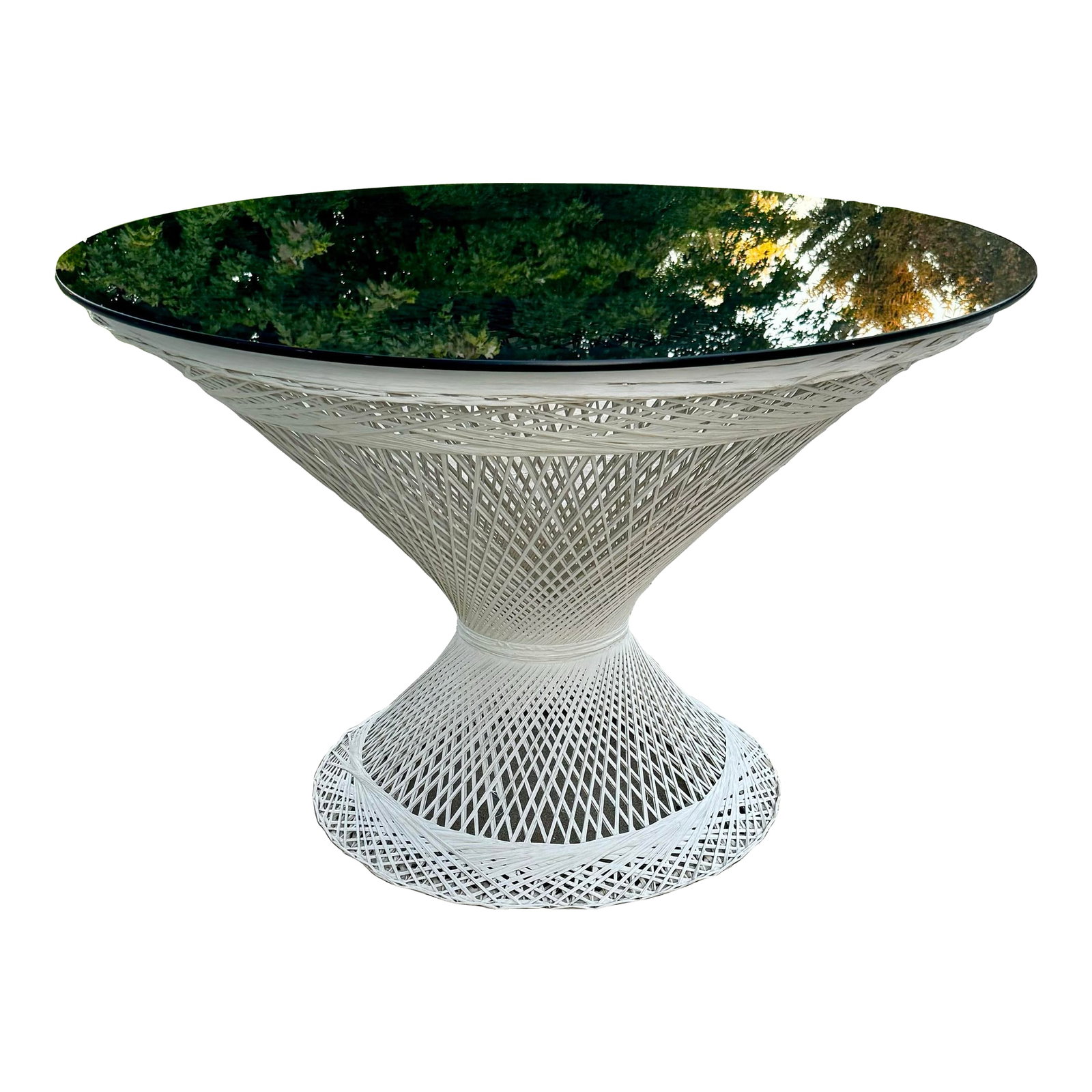 1970s Mid-Century Modern Russell Woodard Spun Fiberglass Dining Table, Attributed: 1970's Russell Woodard white spun fiberglass table with removable 3/8 thick beveled smoked glass round table top. Table is unmarked. Condition: Alterations: Original Condition Unaltered Imperfections: