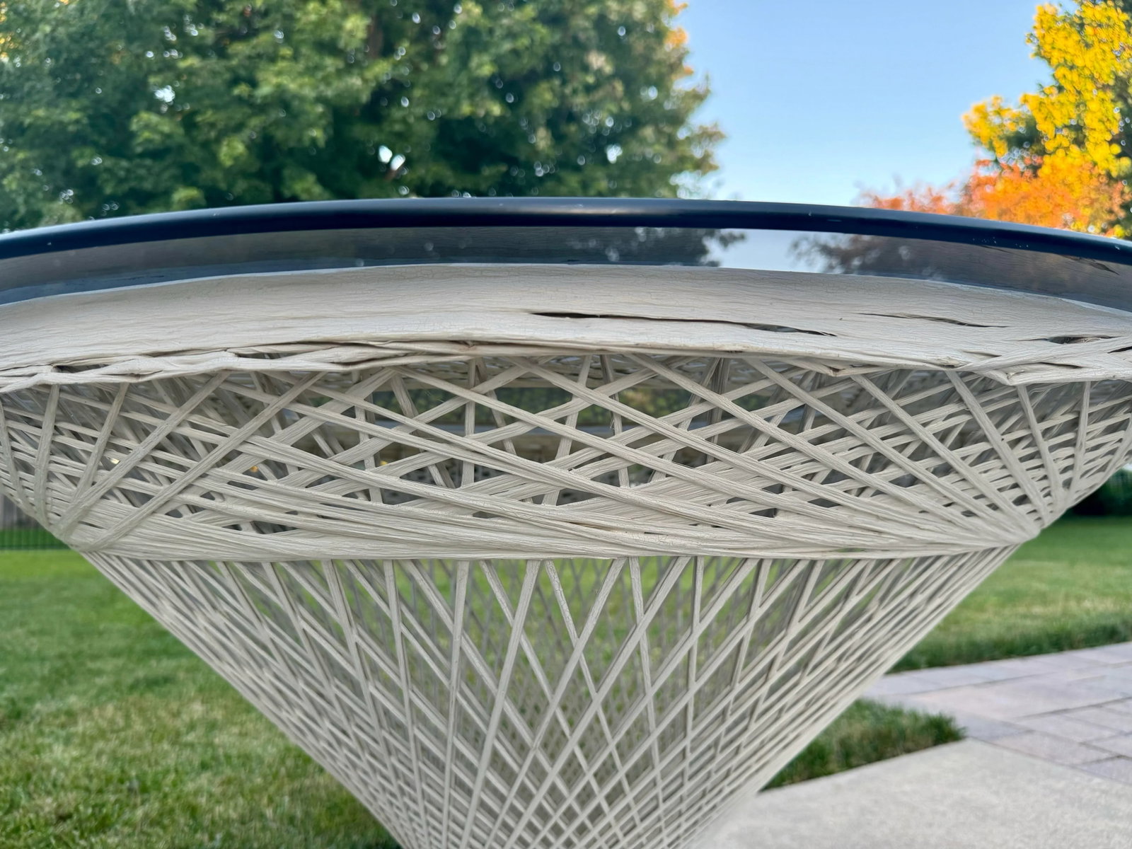1970s Mid-Century Modern Russell Woodard Spun Fiberglass Dining Table, Attributed - 4