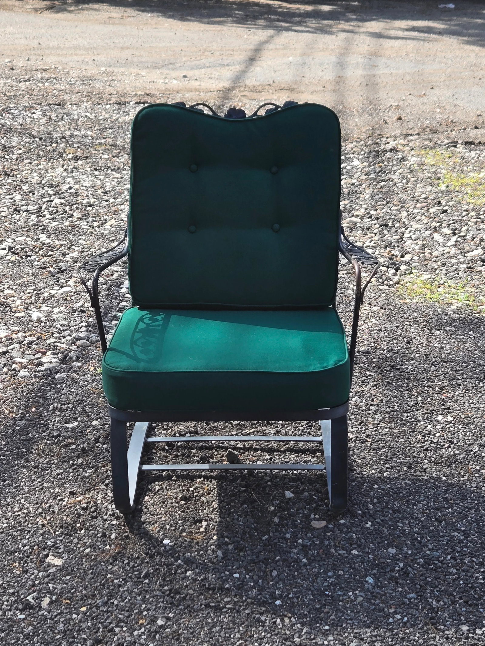 Vintage Wrought Iron Outdoor Patio Chair - 10