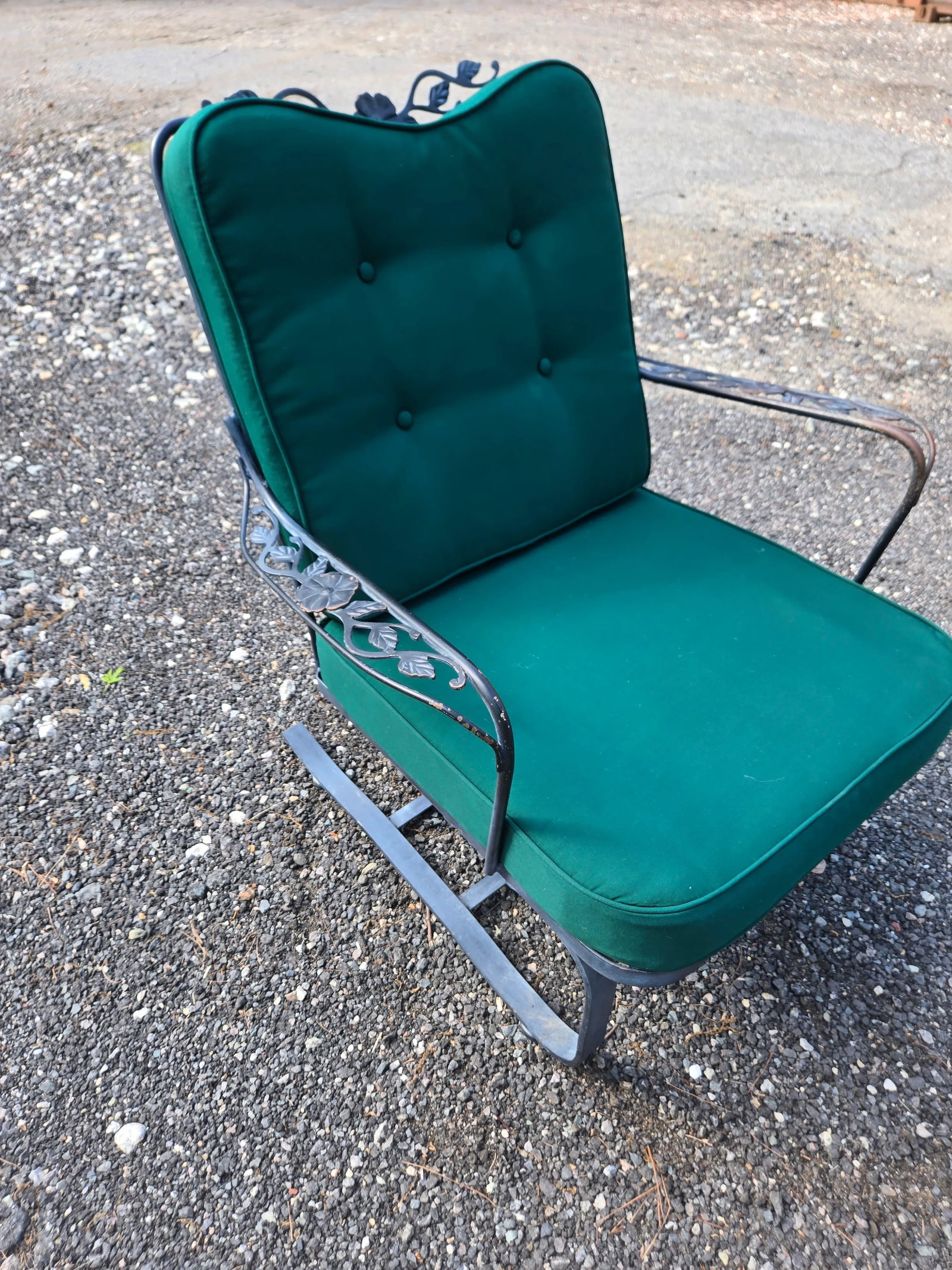 Vintage Wrought Iron Outdoor Patio Chair - 7