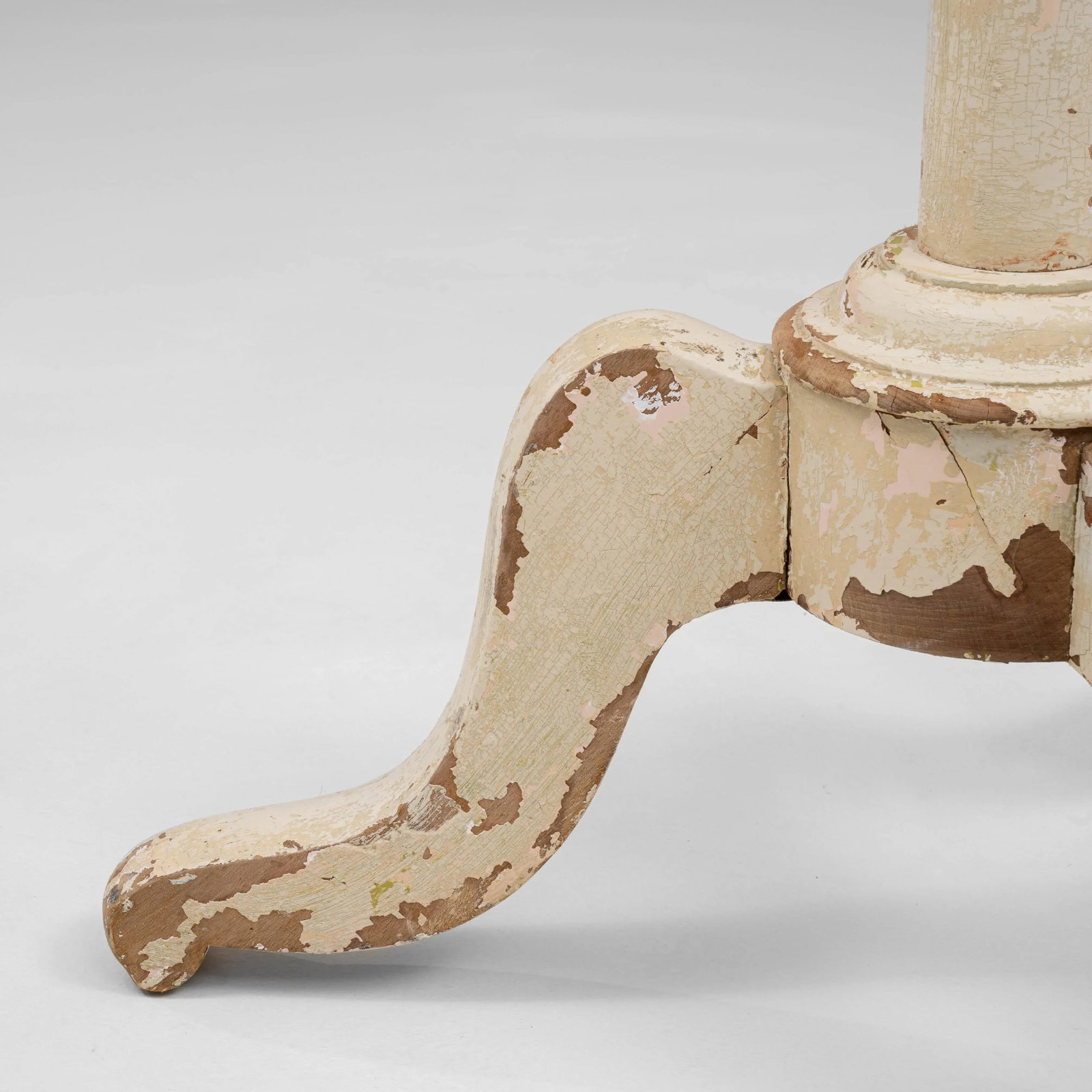 1900s French Wood White Patinated Floor Hanger - 4