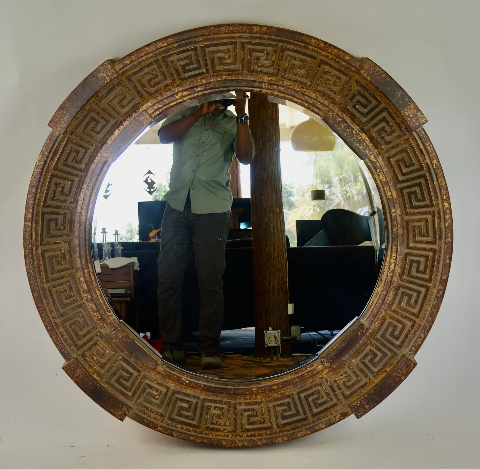 1980s Round Greek Key Wall Mirror - 2