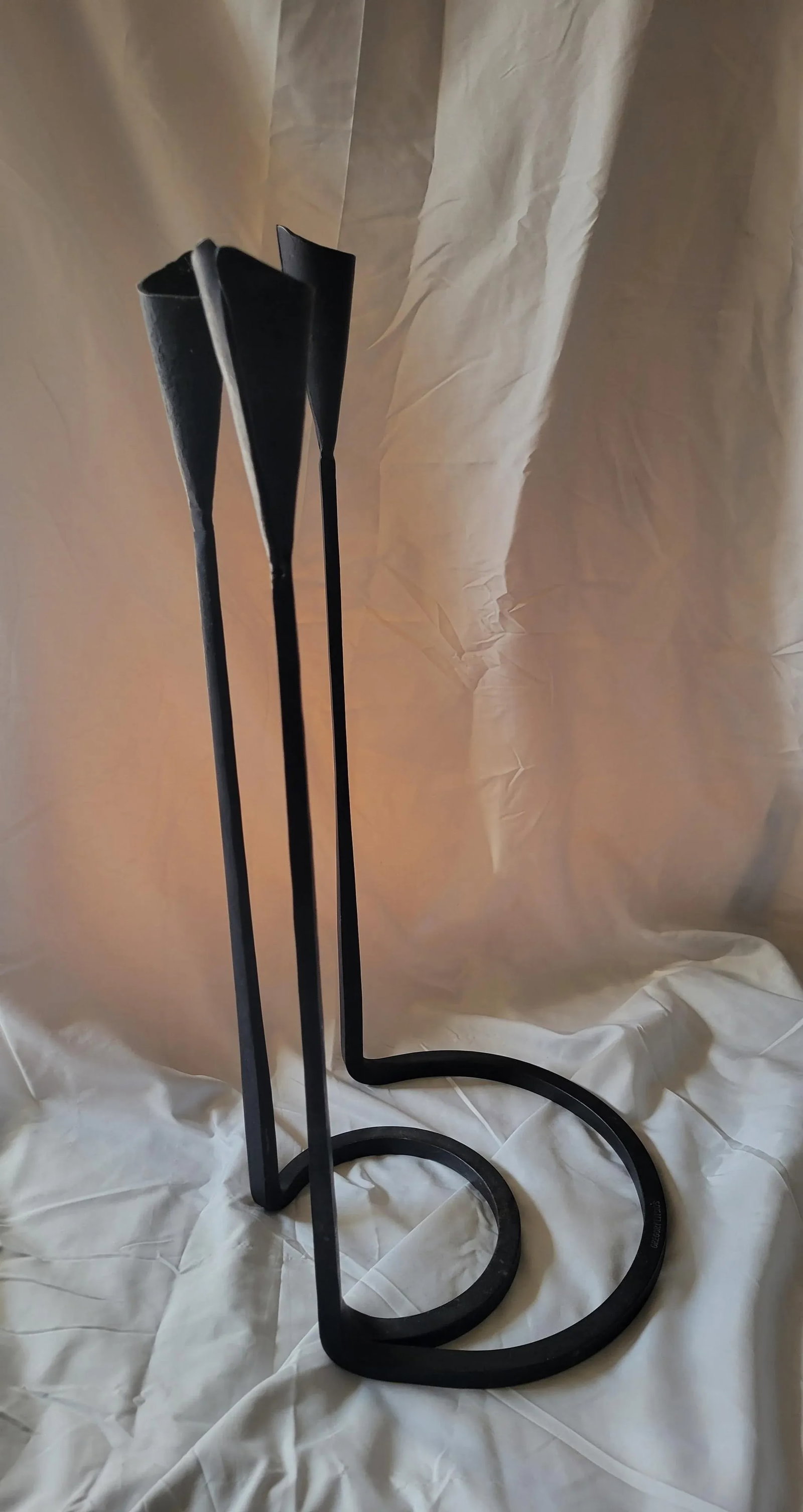 Brutalist 70s Wrought Iron Candleholder by Gregory Litsios - 3