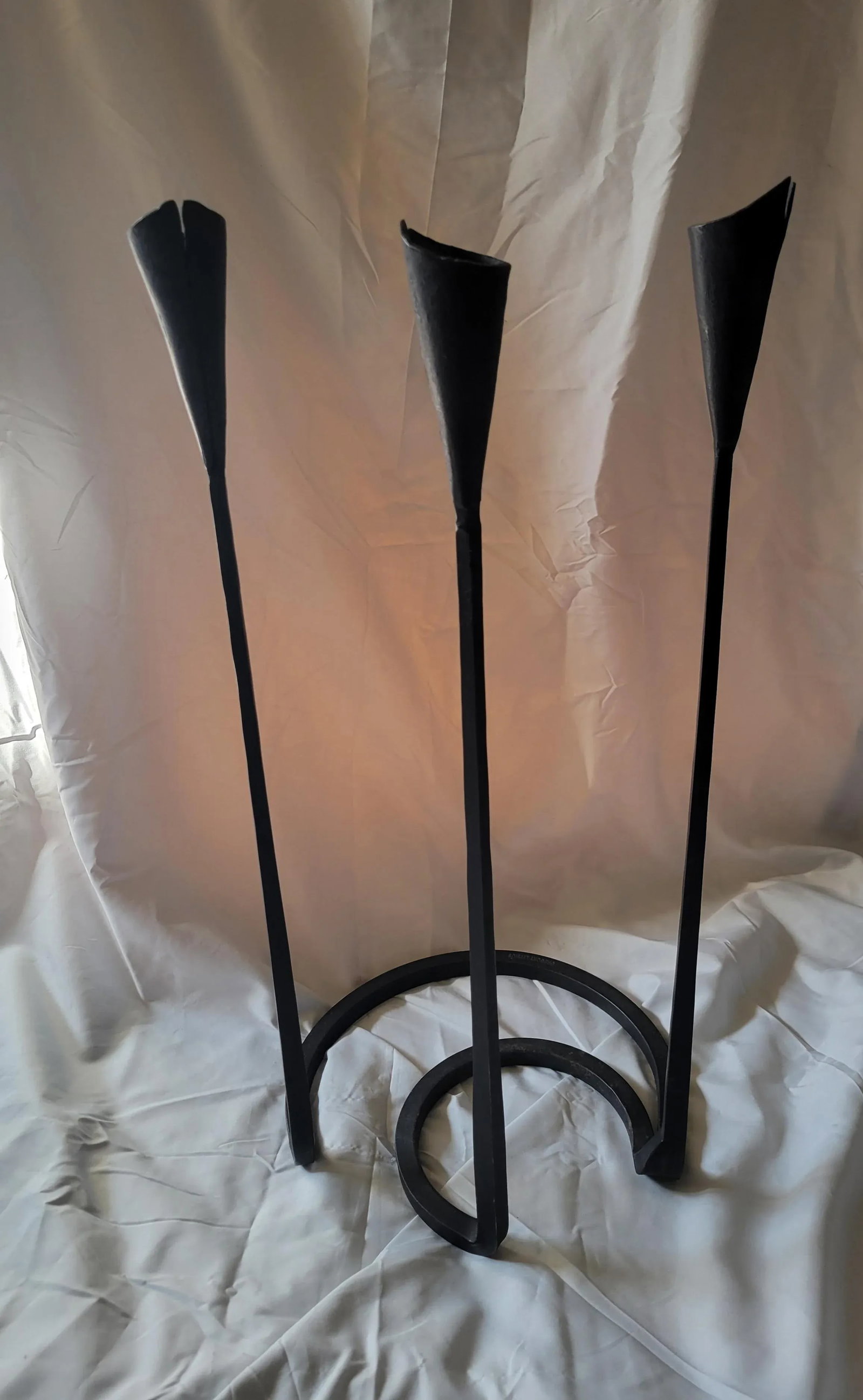 Brutalist 70s Wrought Iron Candleholder by Gregory Litsios - 4