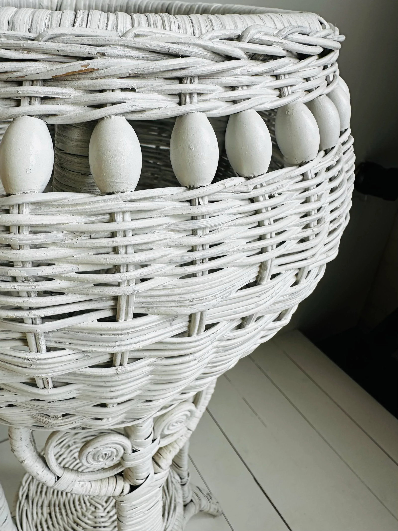 Vintage Victorian Painted White Wicker Indoor or Outdoor Plant Stand - 3