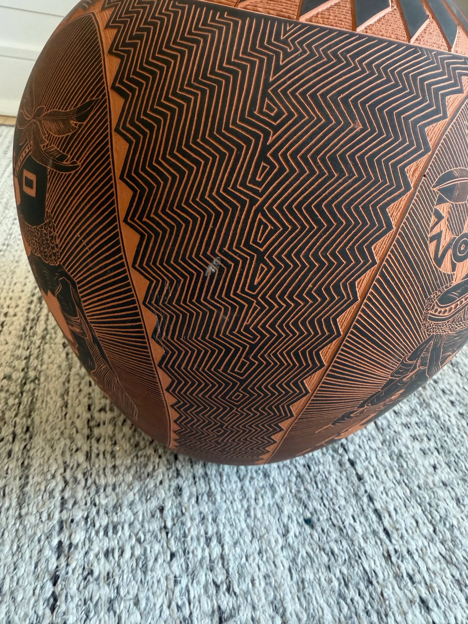 1990s Black Etched Terracotta Navajo Pottery Vase - 8