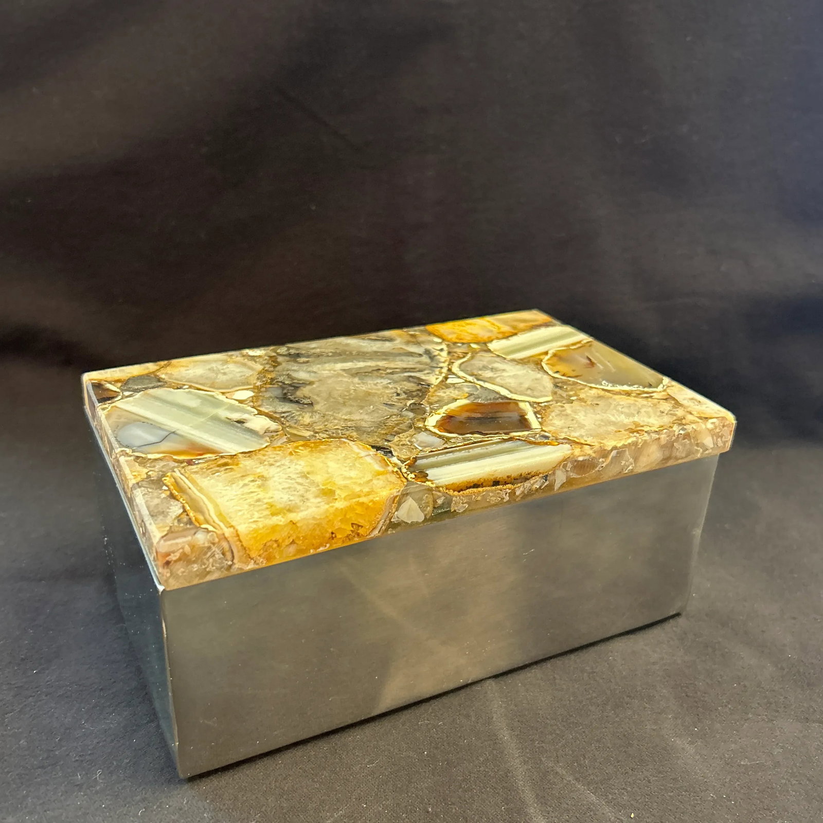 Agate and Steel Accessories Box - 2