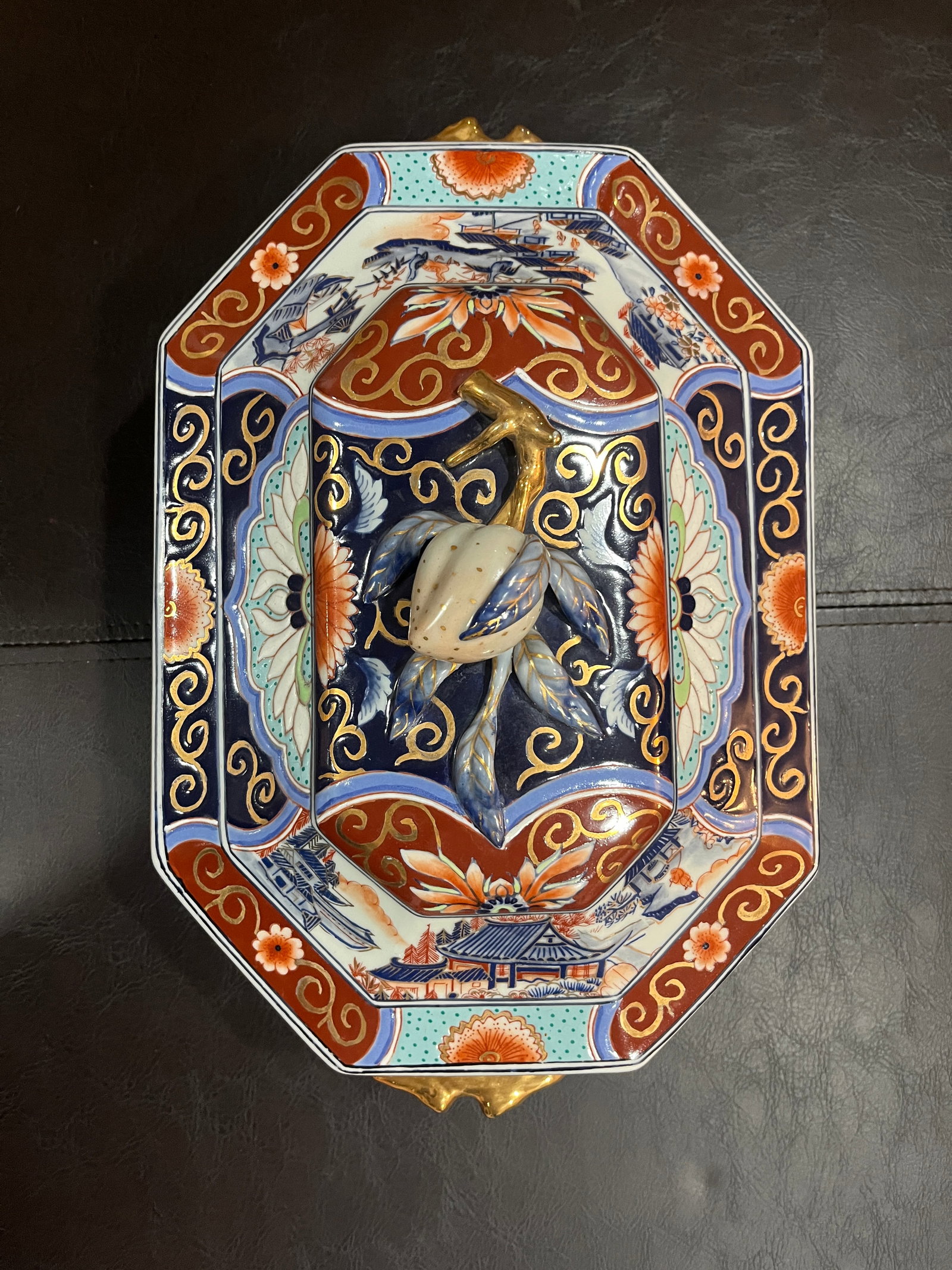 Vintage Mid Century Japanese Arita Style Moriage Enamel Decorative Serving Tureen - 7