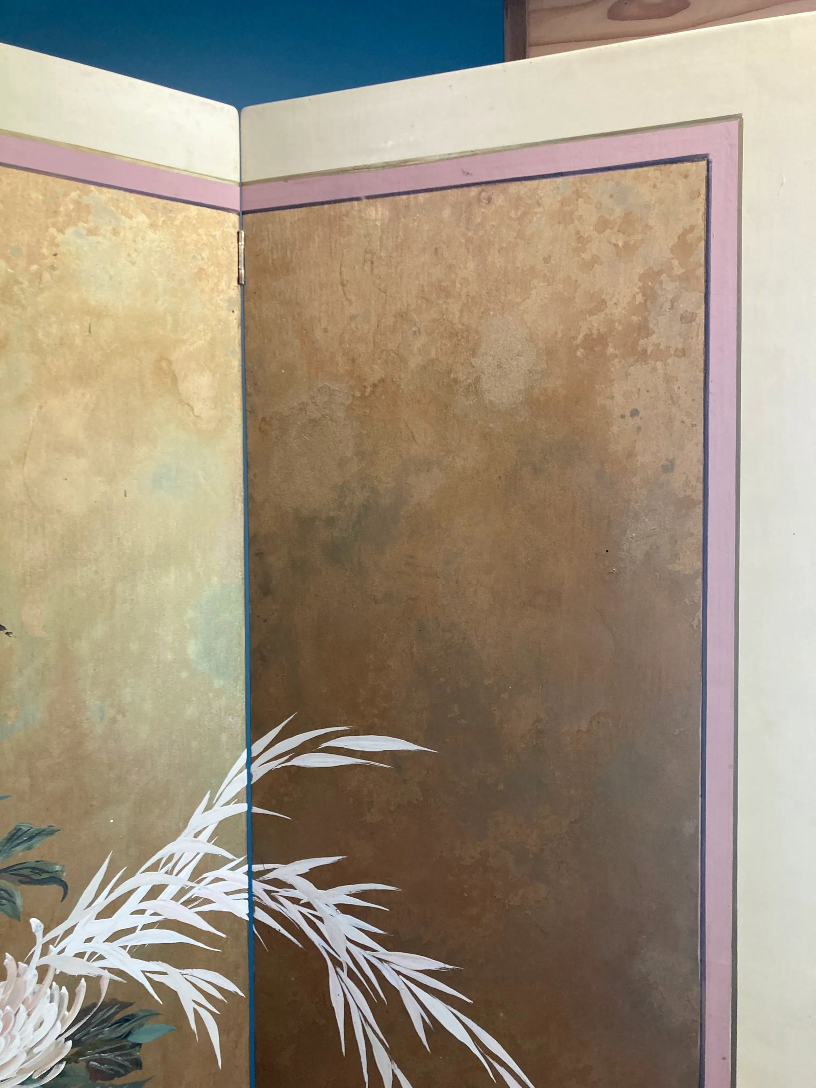 Mid-Century Lucien Leinfelder Hand Painted Four-Panel Asian Screen - Herons & Florals - 11