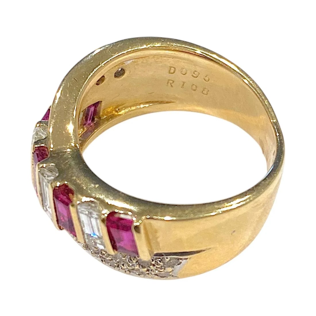 18k Gold Ruby and Diamond Crossover Ring, Size 6.5 - 7
