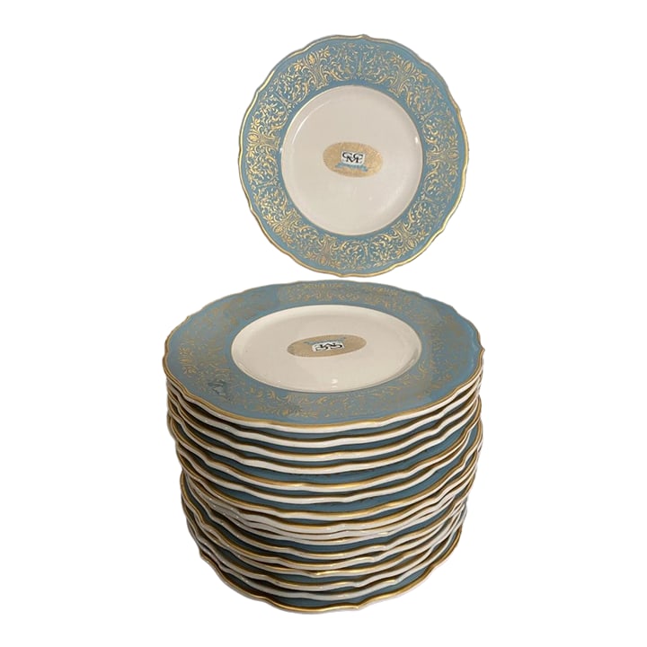 Syracuse China . Mid 20th Century Syracuse China Restaurant Ware Country Club of Miami Stone Ware Pl: Vintage Country Club of Miami Large Dinner Plates by Syracuse China 11". Baby Blue with Gold Minor wear for age and use . No noted chip or breaks . Minor fading of gold Condition: Alterations:
