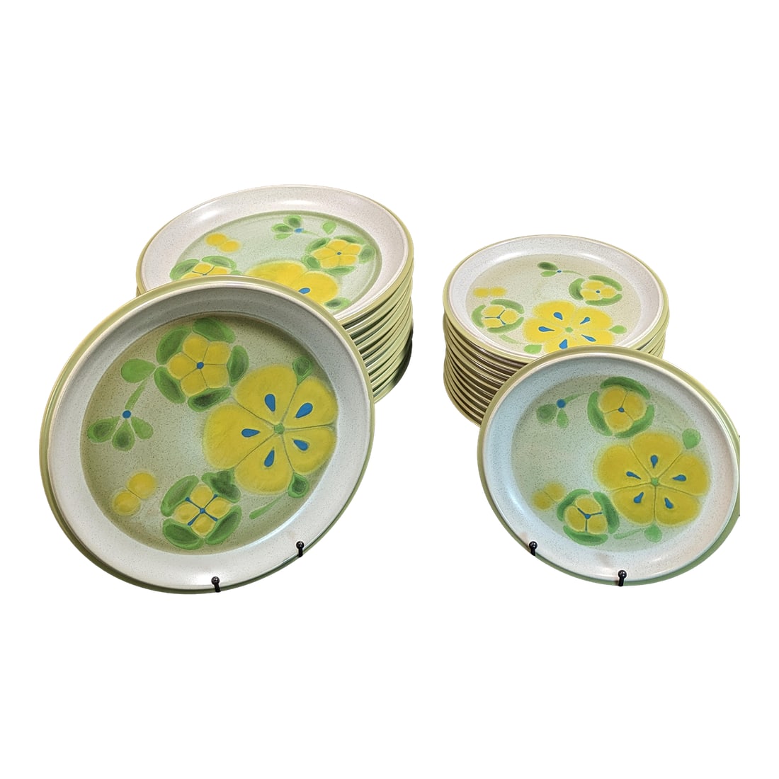 Vintage Noritake "South Pacific" Folkstone Dinnerware Service for 12- 69 Pieces: This is a gorgeous set of vintage 1970's Noritake Folkstone "South Pacific" stoneware. The bright yellow and green floral motif will brighten up any space. The set includes 5 piece service for 12, inc