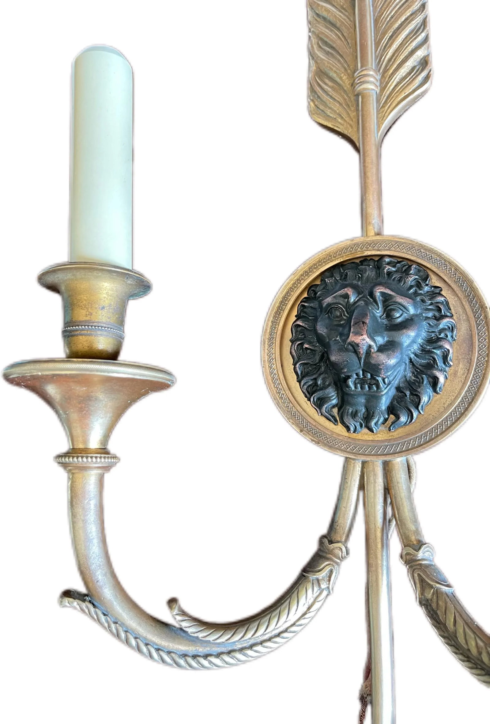 Early 20th Century French Bronze Empire Style With Lion Head and Arrow Sconce Light - 3